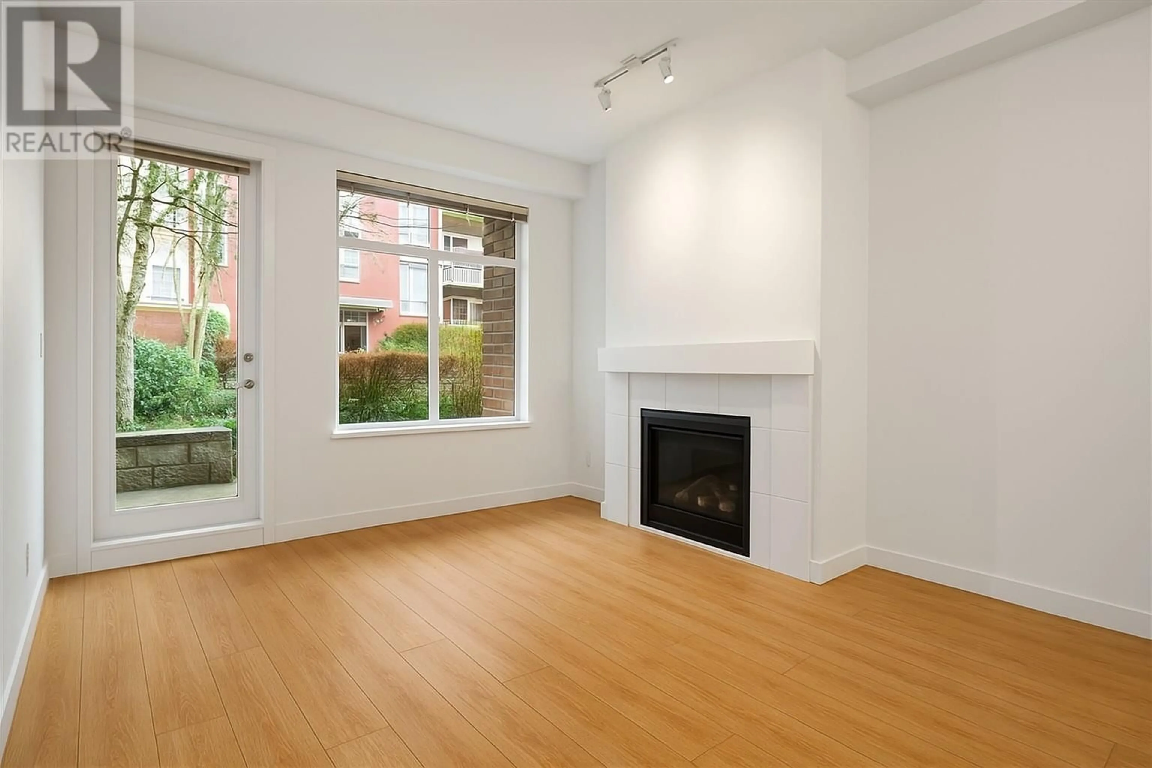 A pic of a room for 110 - 3250 ST JOHNS STREET, Port Moody British Columbia V3H0B1