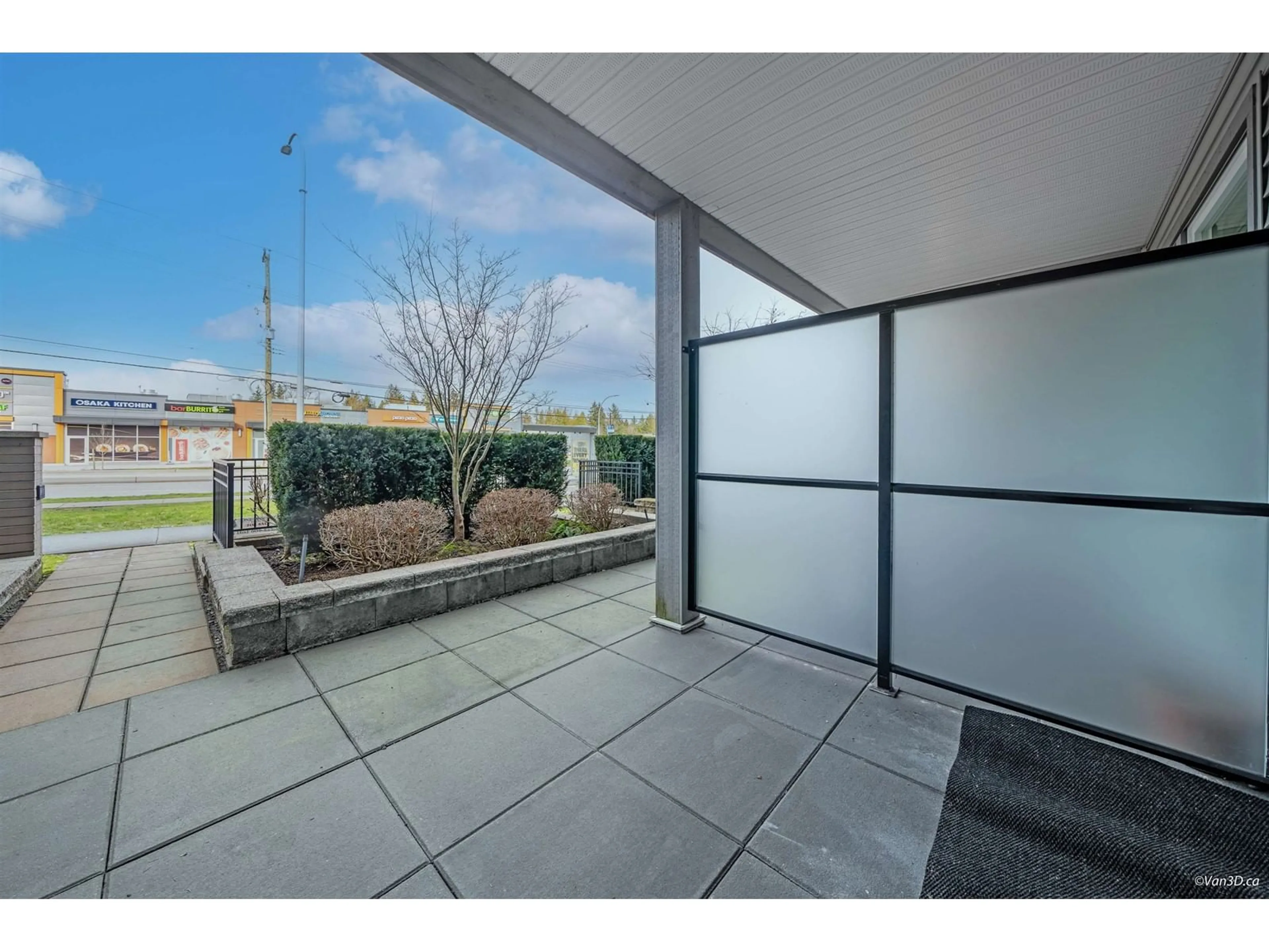 Patio, street for 101 - 15628 104, Surrey British Columbia V4N2J3