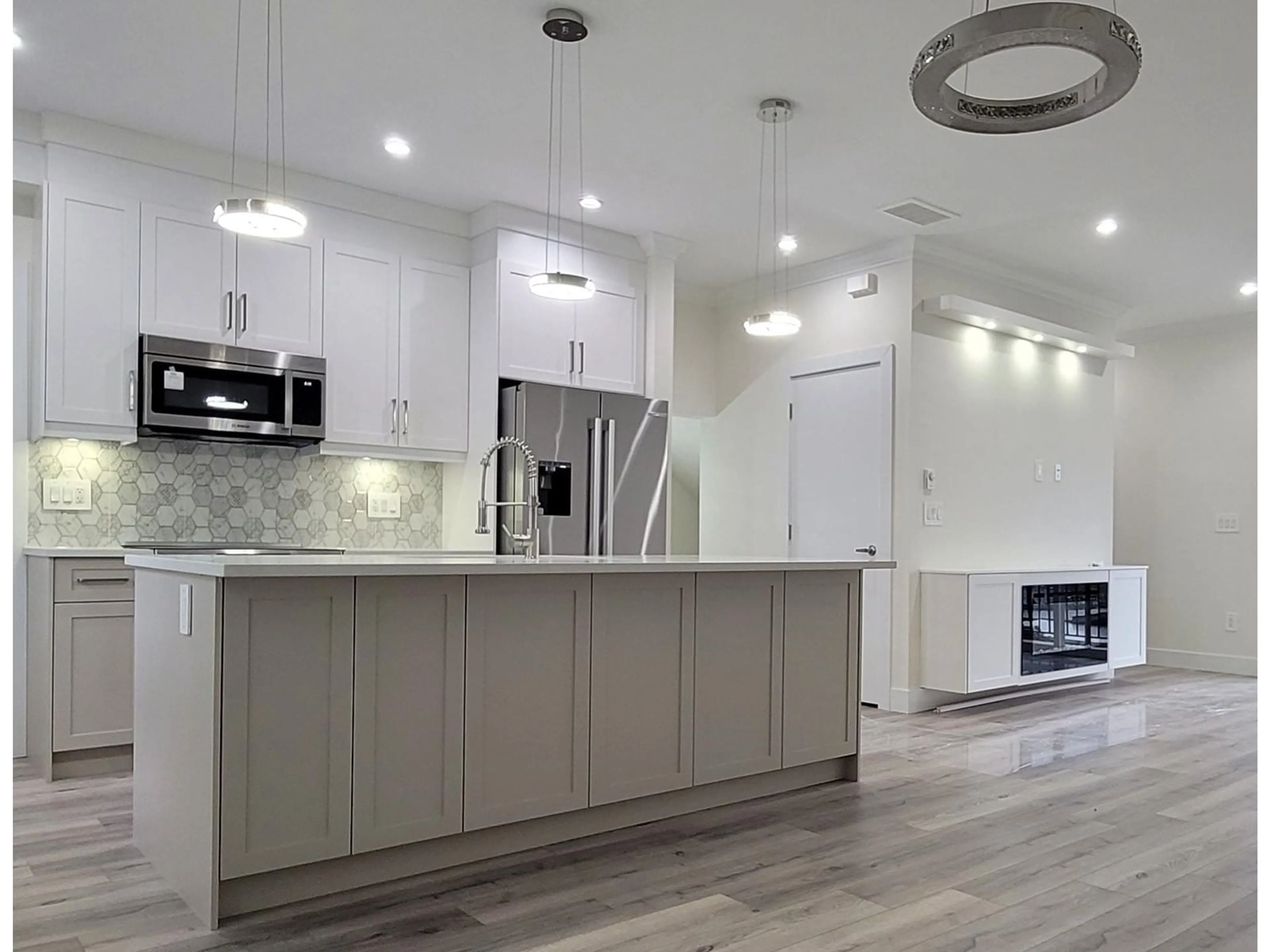 Open concept kitchen, unknown for 11 - 8181 135A, Surrey British Columbia V3W3N8