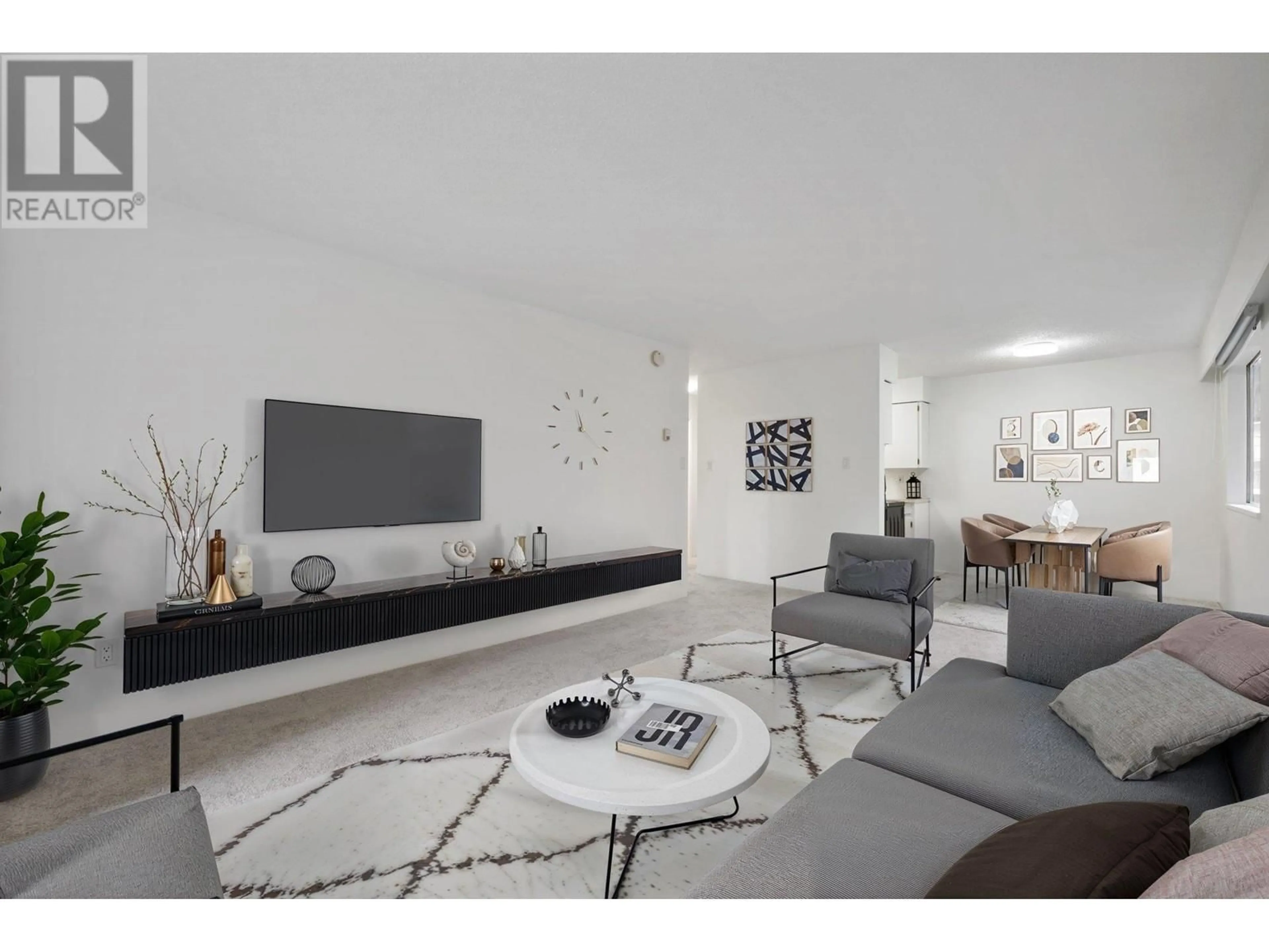 Living room with furniture, unknown for 212 - 910 FIFTH AVENUE, New Westminster British Columbia V3M1Y2