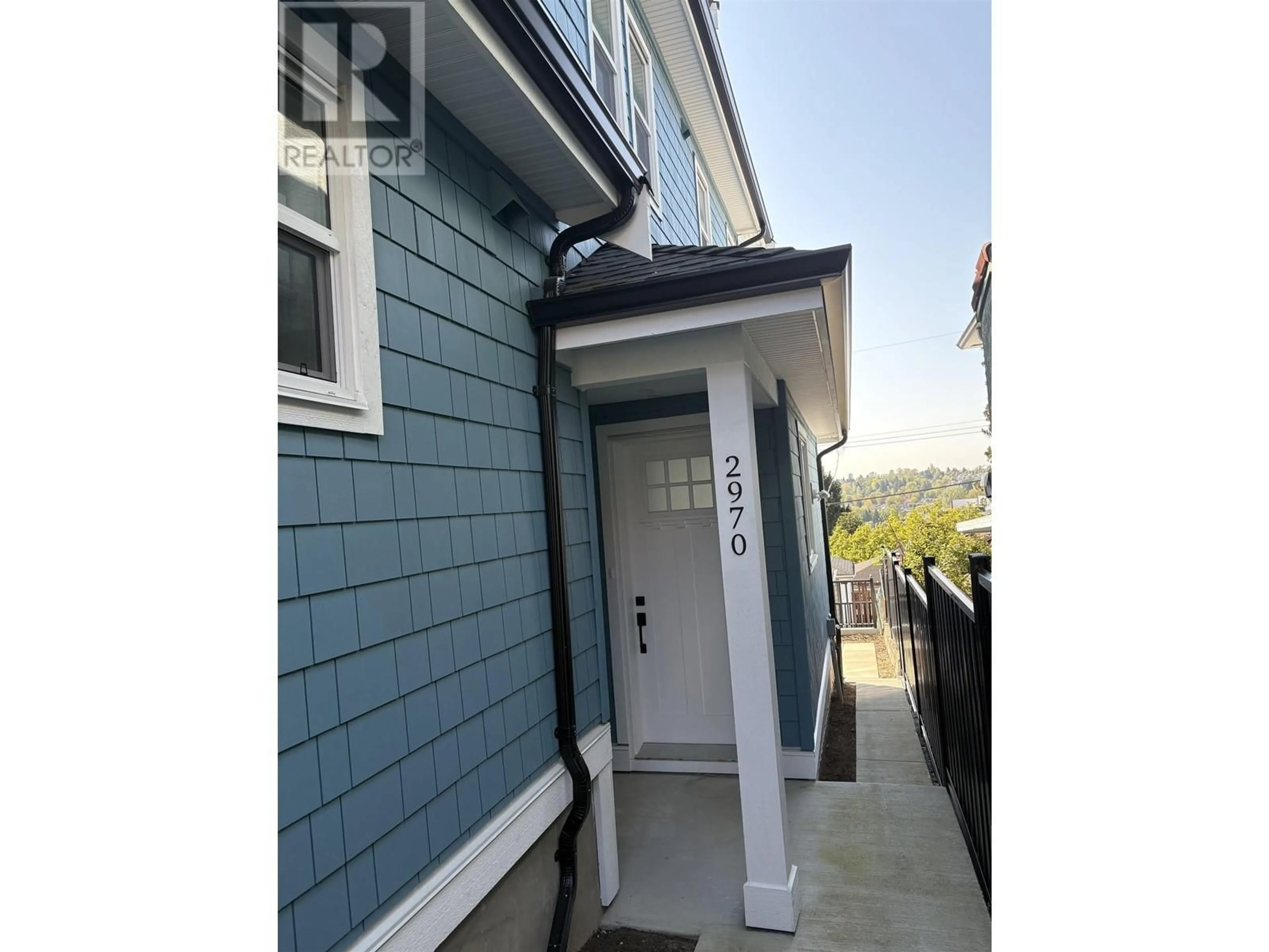 Unknown for 2970 7TH AVENUE, Vancouver British Columbia V5M1V3