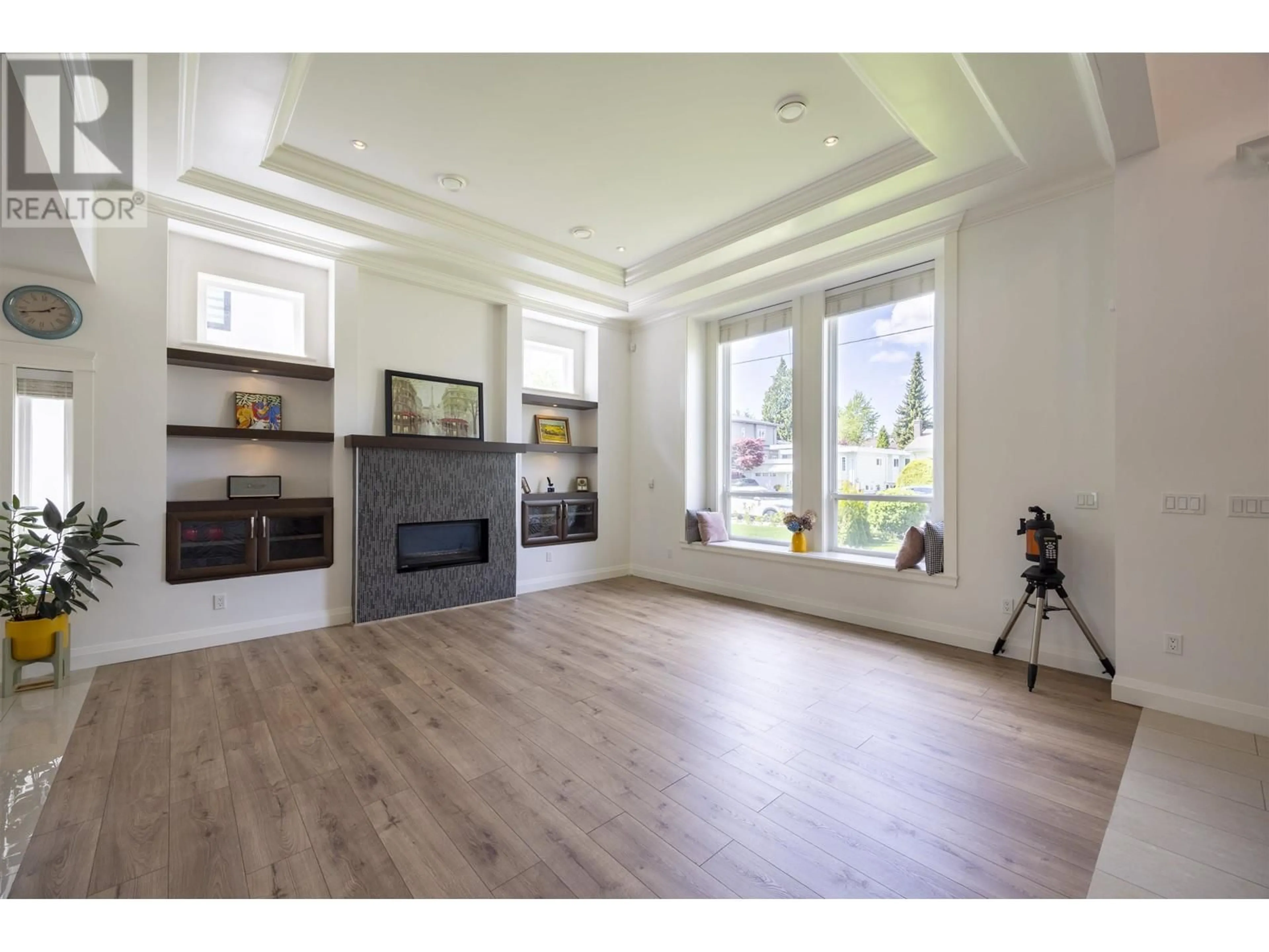 Unknown for 7754 14TH AVENUE, Burnaby British Columbia V3N2A9
