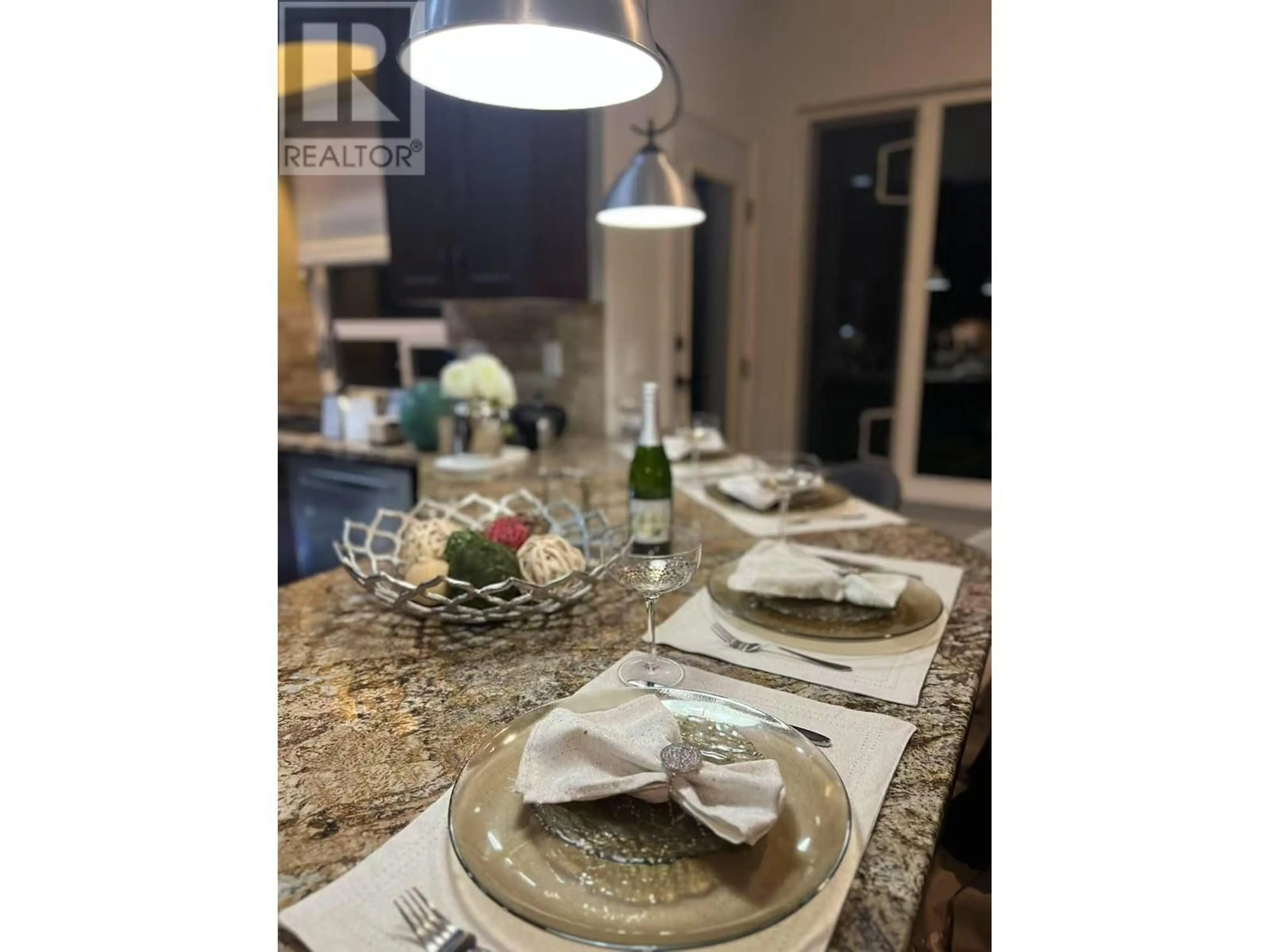 Open concept kitchen, unknown for 62 HETT CREEK DRIVE, Port Moody British Columbia V3H5B5