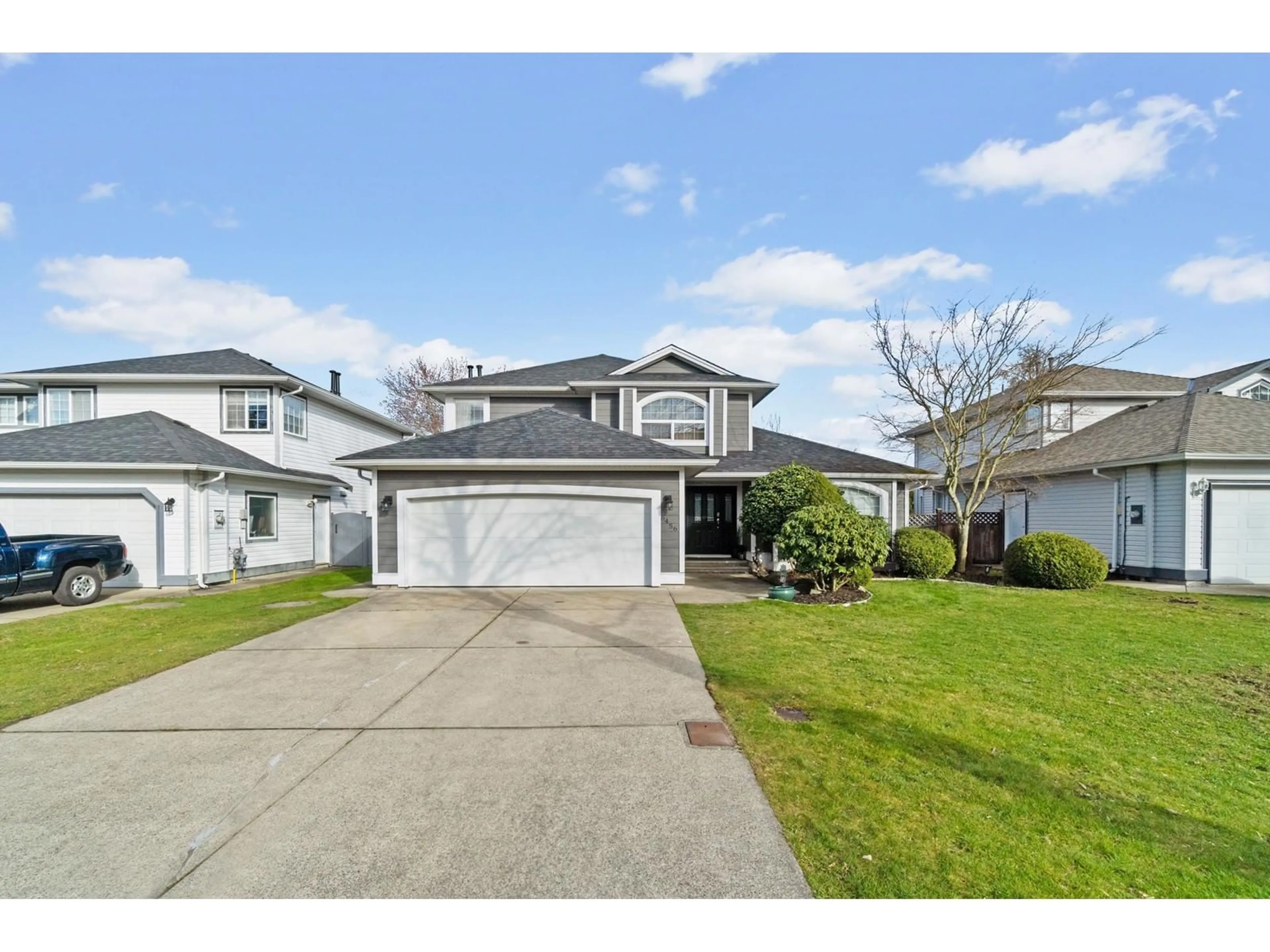Home with vinyl exterior material, street for 6456 188, Surrey British Columbia V3S8V1