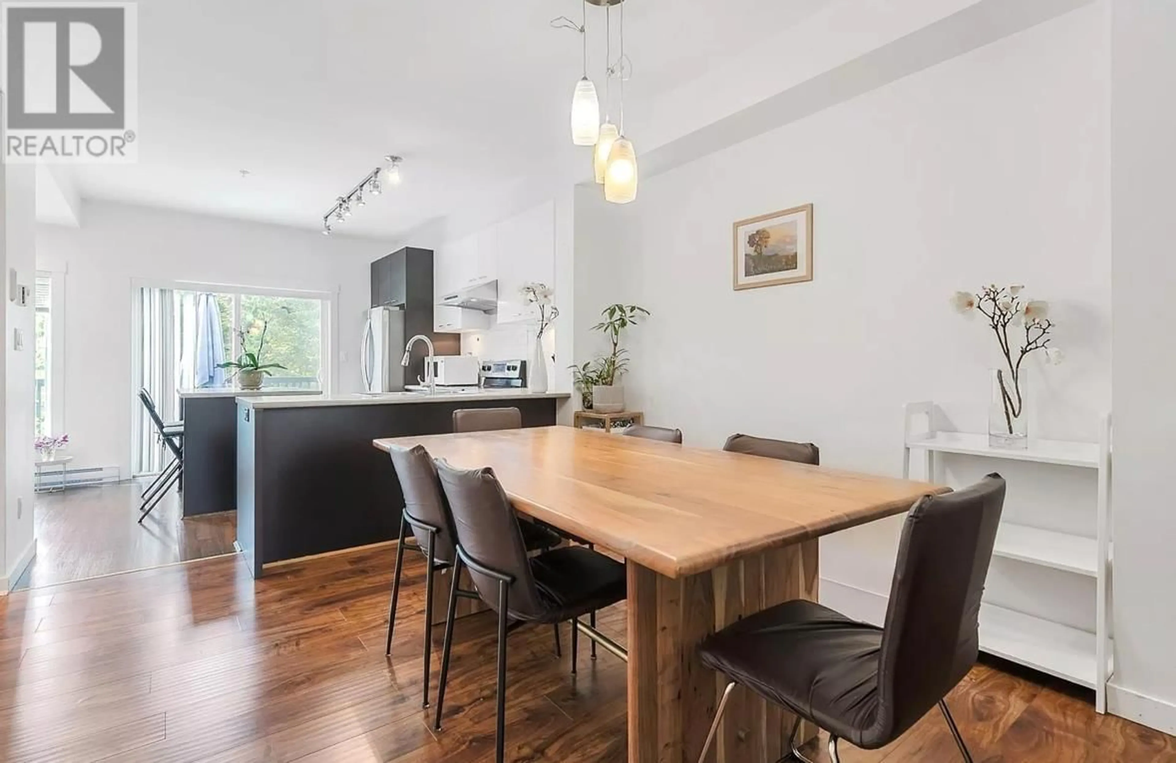 Dining room, wood/laminate floor for 4033 - 2655 BEDFORD STREET, Port Coquitlam British Columbia V3C0B8