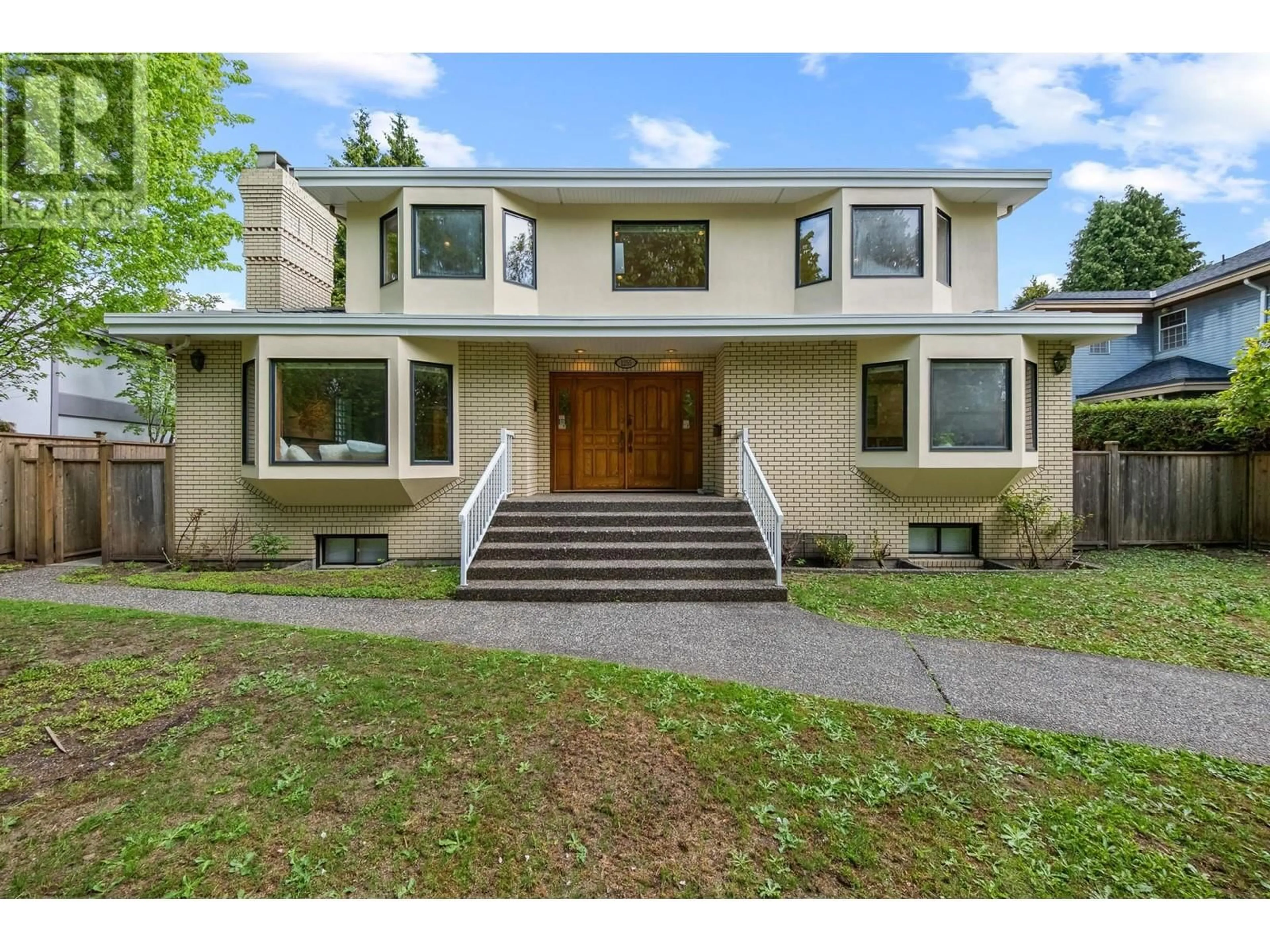 Home with vinyl exterior material, street for 1255 DEVONSHIRE CRESCENT, Vancouver British Columbia V6H2G2