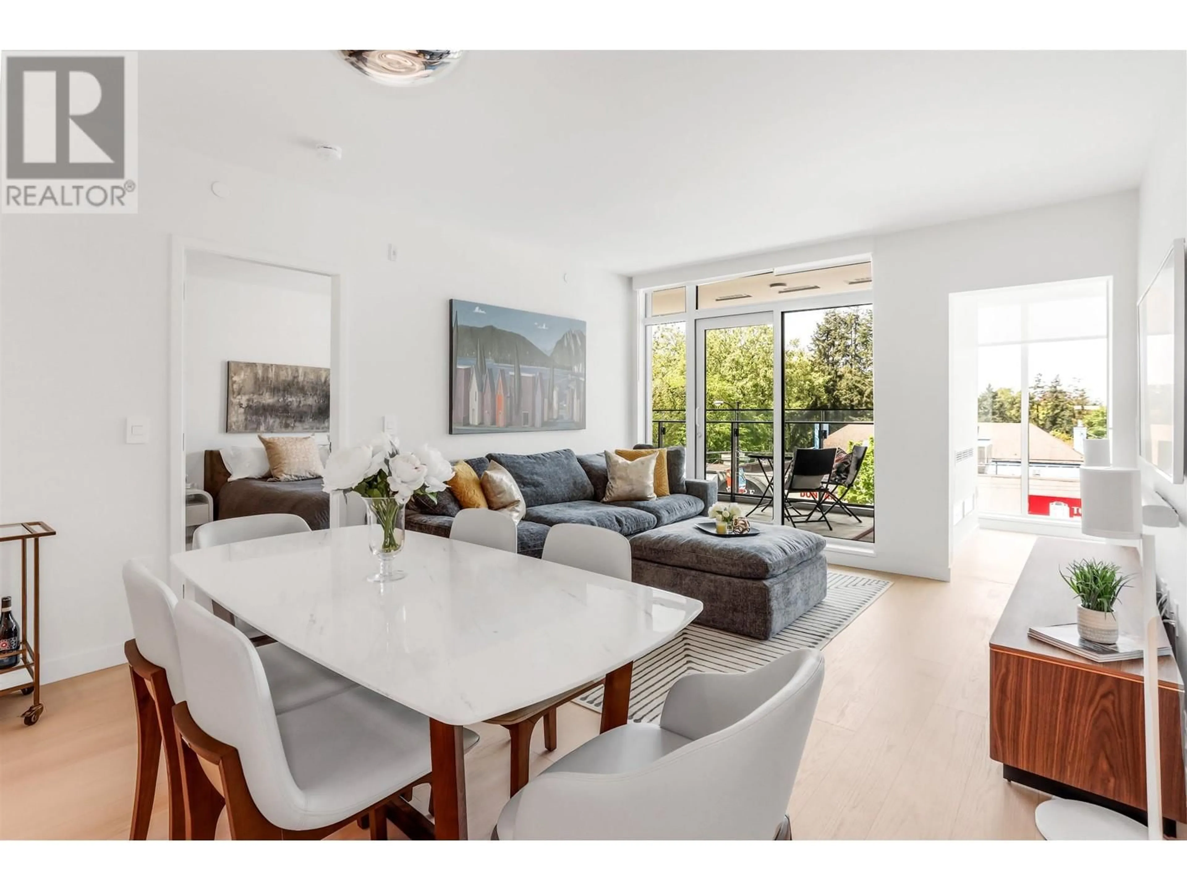 Living room with furniture, unknown for 310 - 3596 28TH AVENUE, Vancouver British Columbia V6S2G5