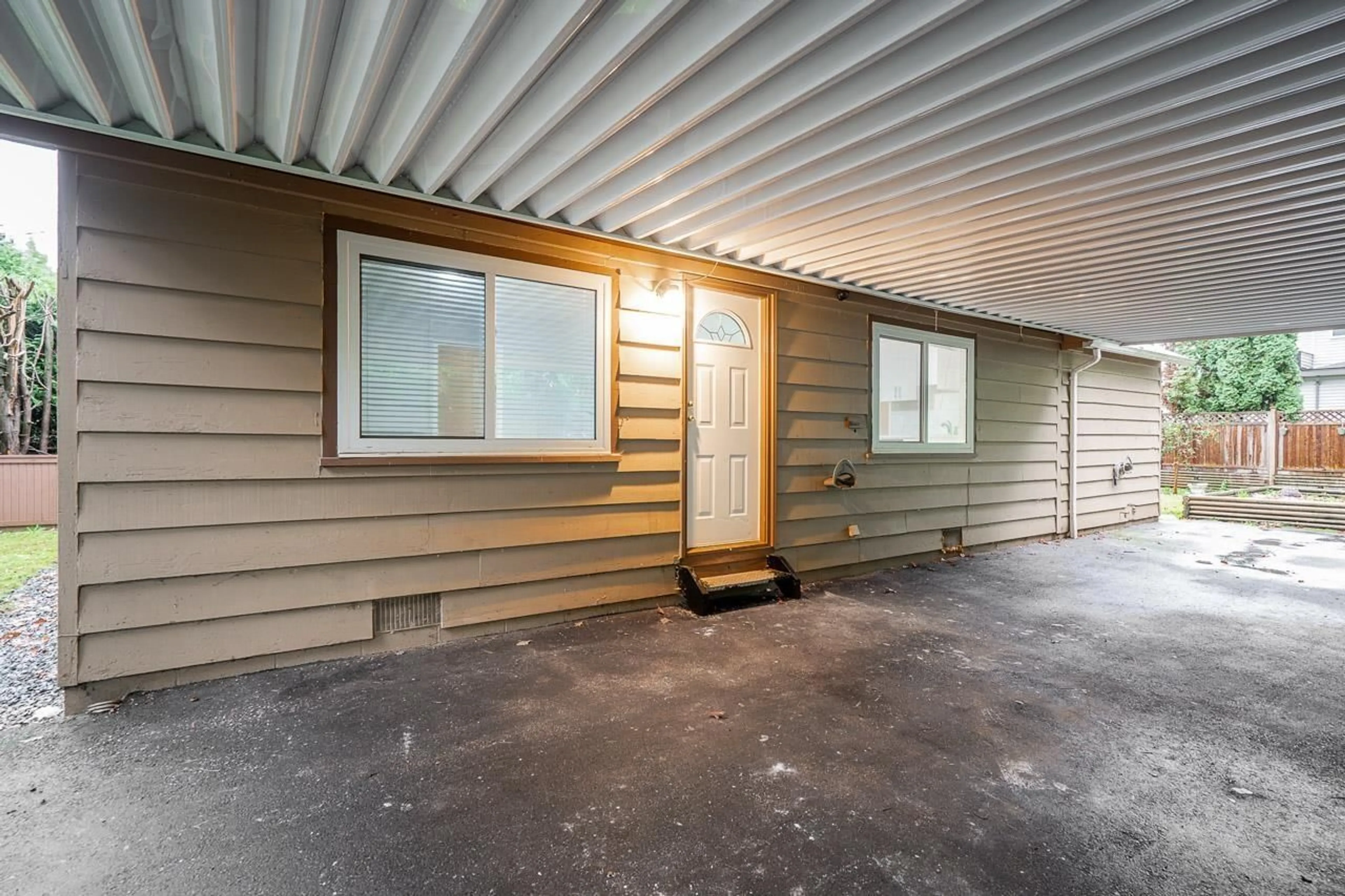 Home with vinyl exterior material, street for 27284 30, Langley British Columbia V4W3J6