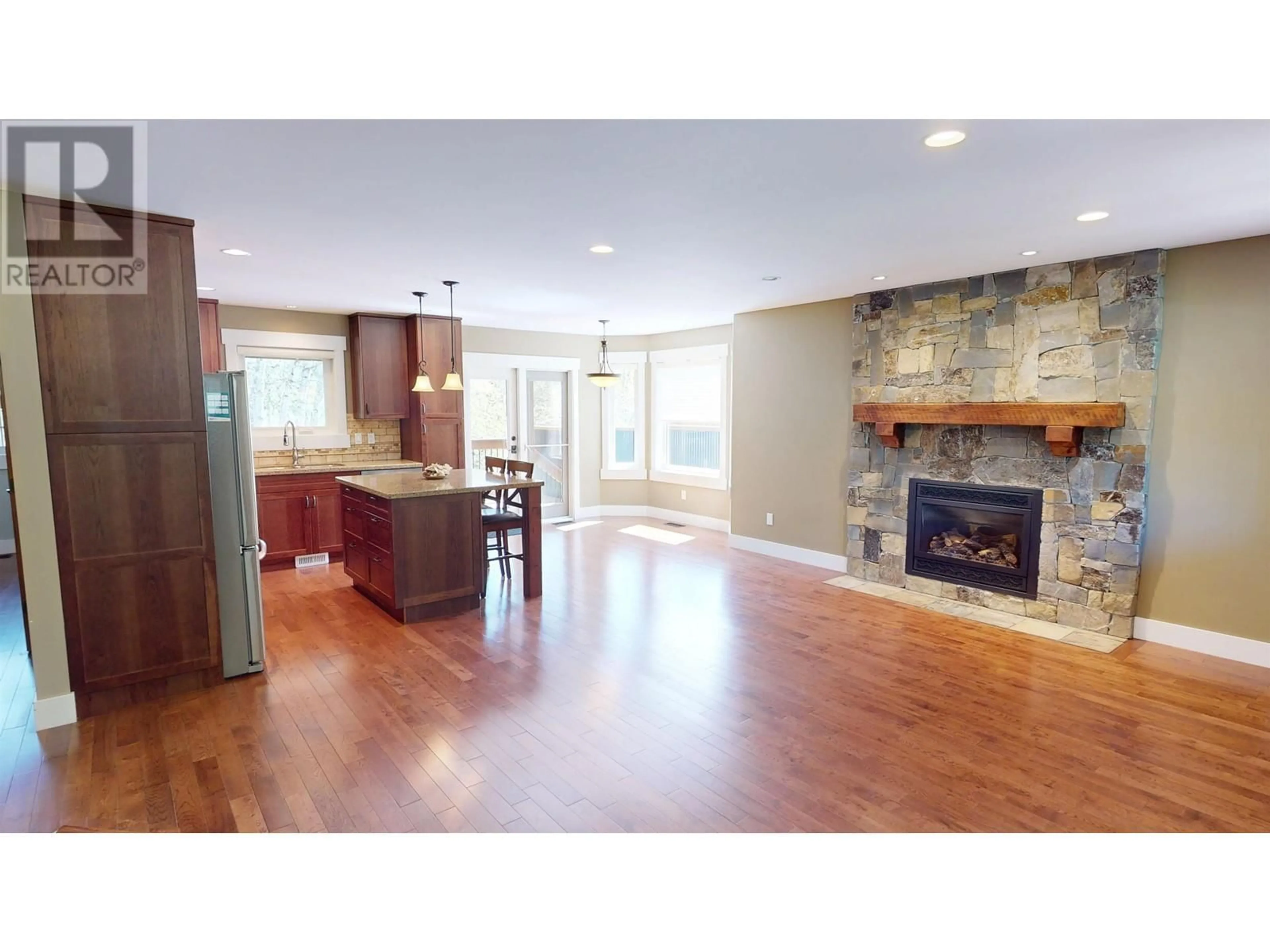 Open concept kitchen, unknown for 1030 MCRAE ROAD, Quesnel British Columbia V2J6N8