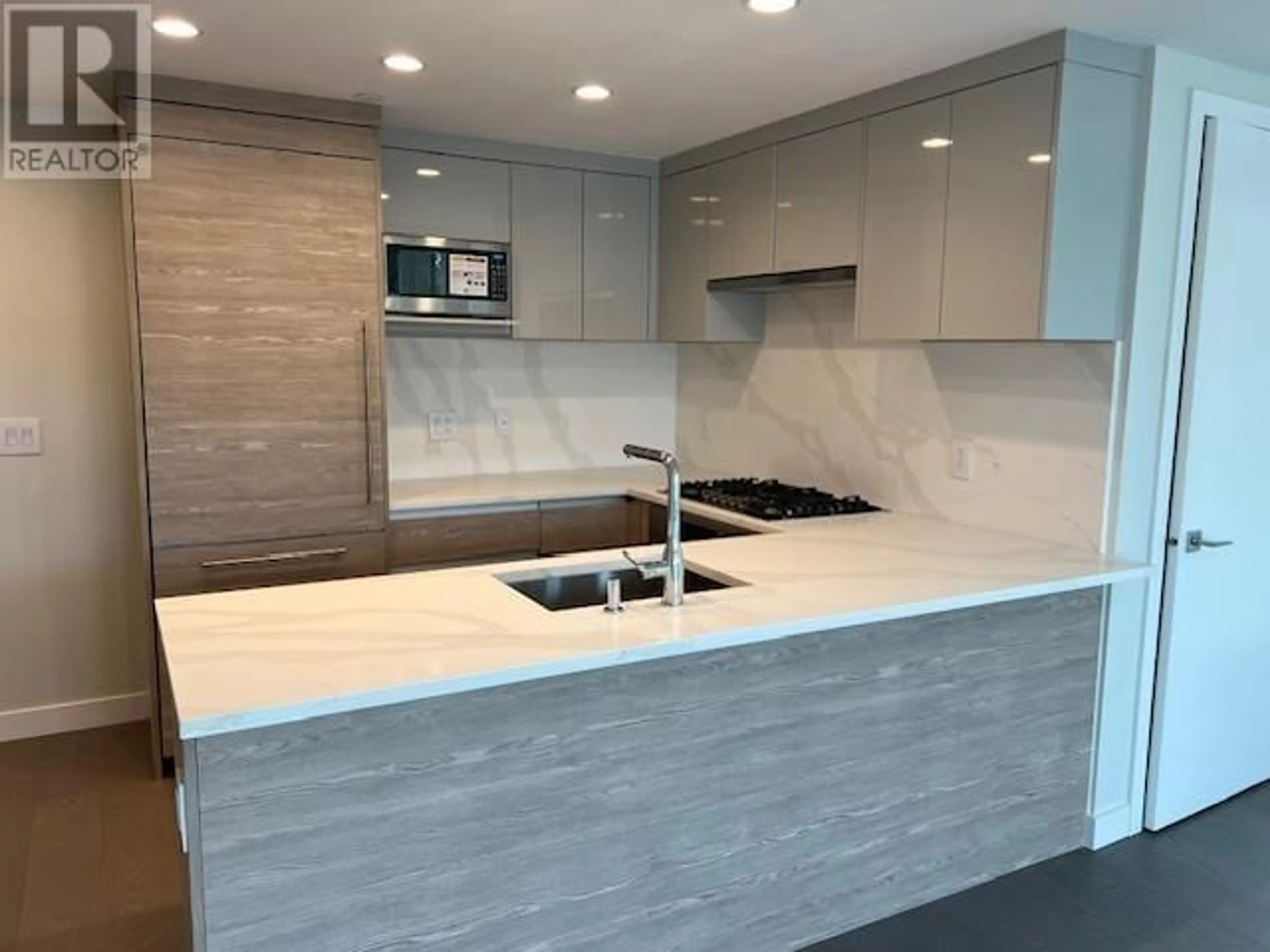 Contemporary kitchen, ceramic/tile floor for 208 - 485 63RD AVENUE, Vancouver British Columbia V5X2J3