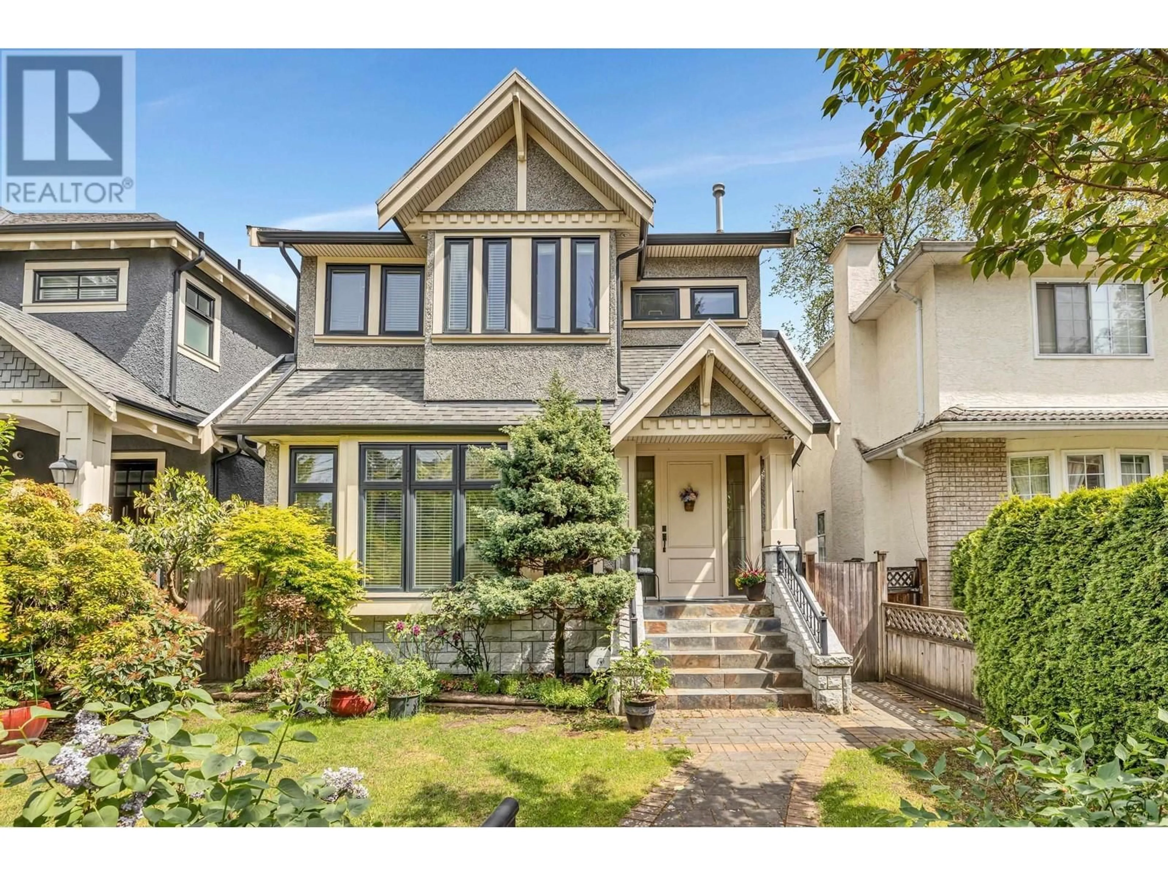 Home with vinyl exterior material, street for 6450 VINE STREET, Vancouver British Columbia V6M4B1