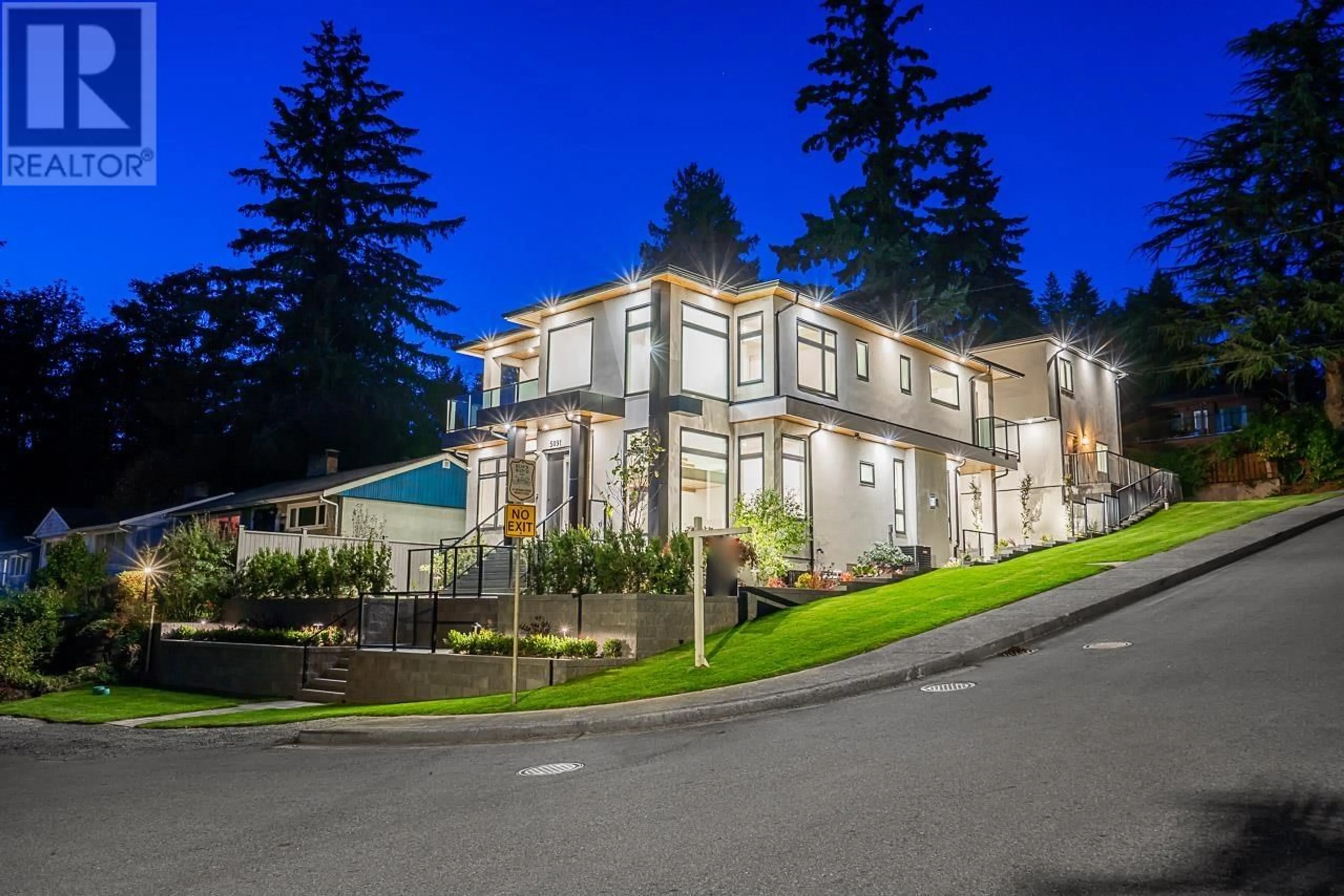 Unknown for 5091 PATRICK STREET, Burnaby British Columbia V5J3A7
