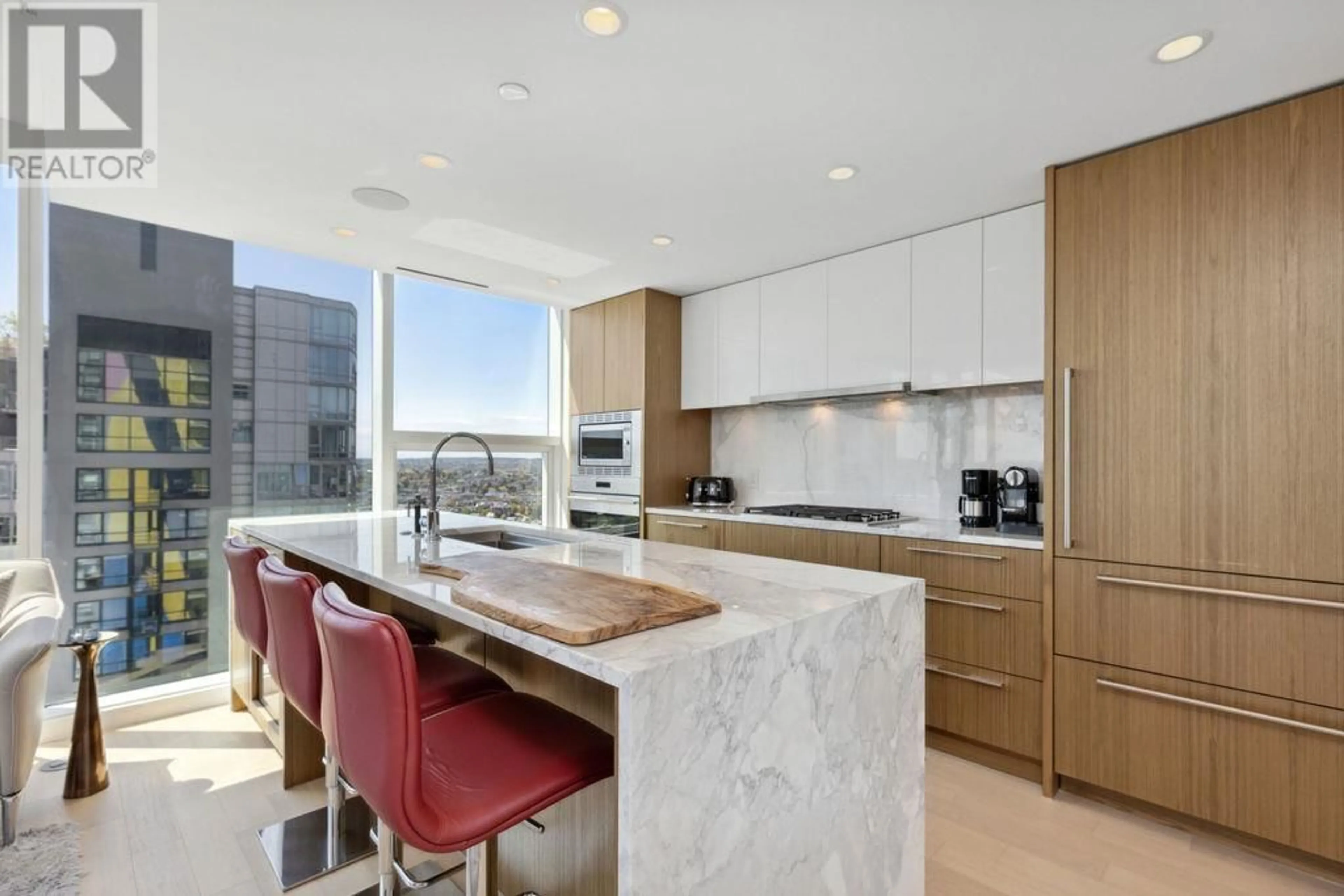 Contemporary kitchen, ceramic/tile floor for 2903 - 499 PACIFIC STREET, Vancouver British Columbia V6B0N4