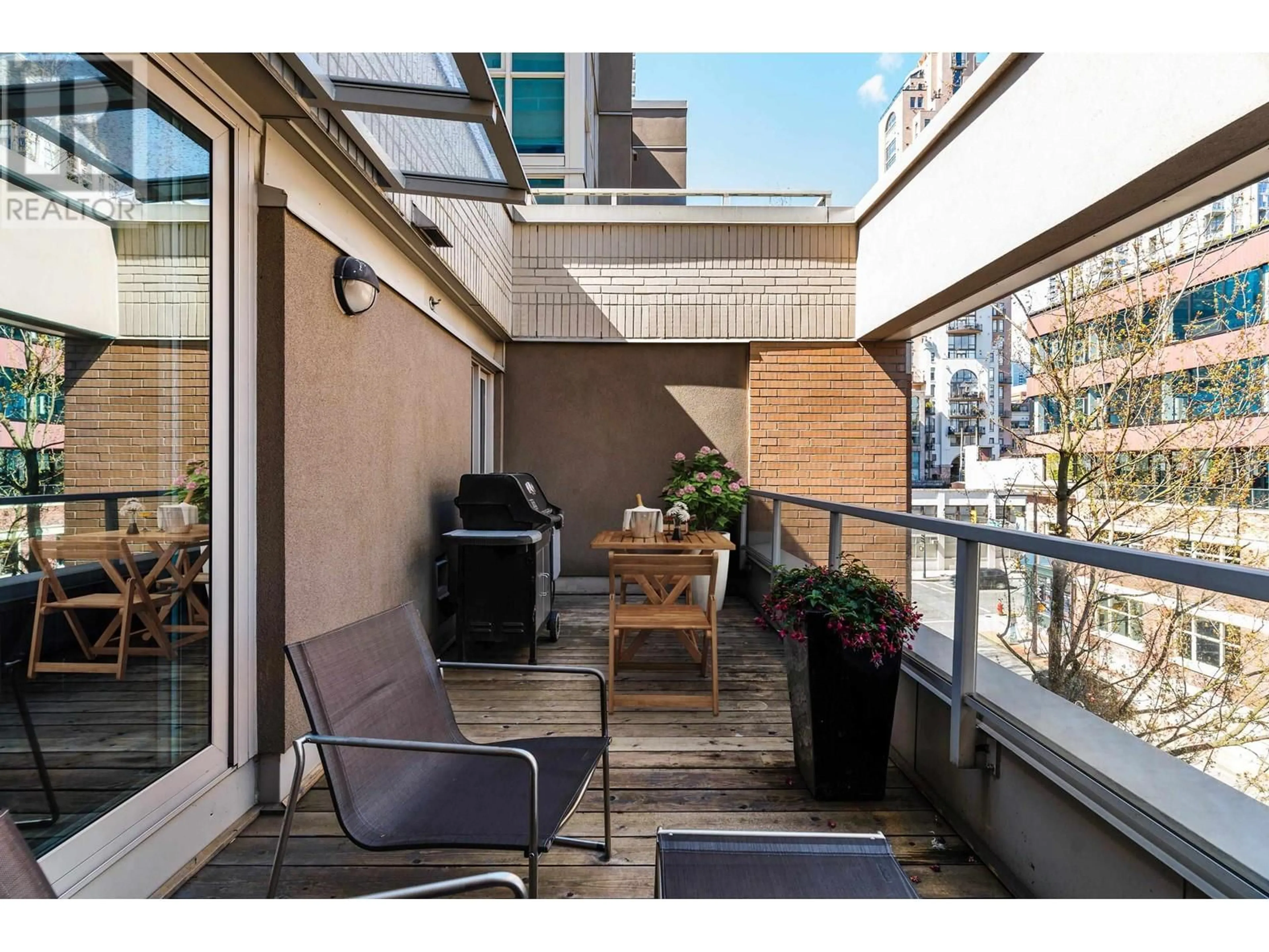 Patio, street for 505 - 1318 HOMER STREET, Vancouver British Columbia V6B6A7