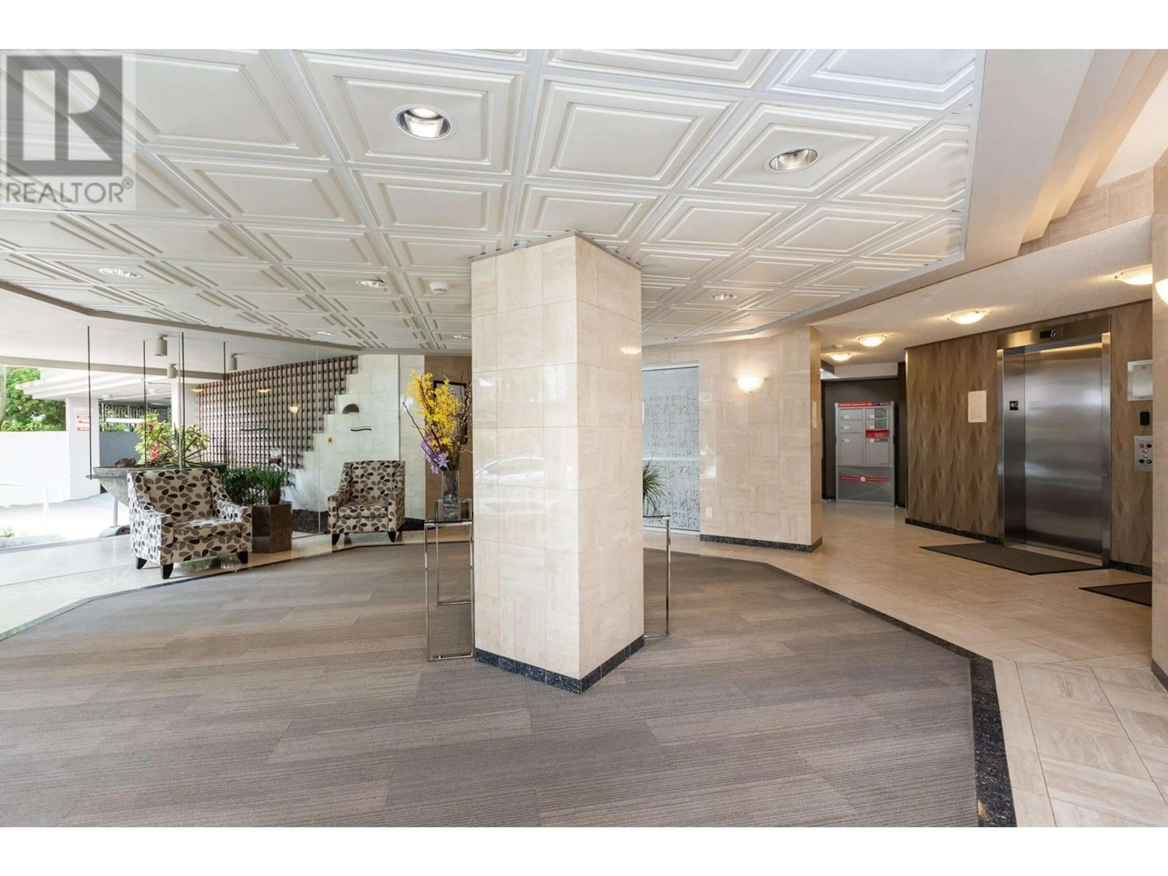 Lobby for 905 - 1065 QUAYSIDE DRIVE, New Westminster British Columbia V3M1C5