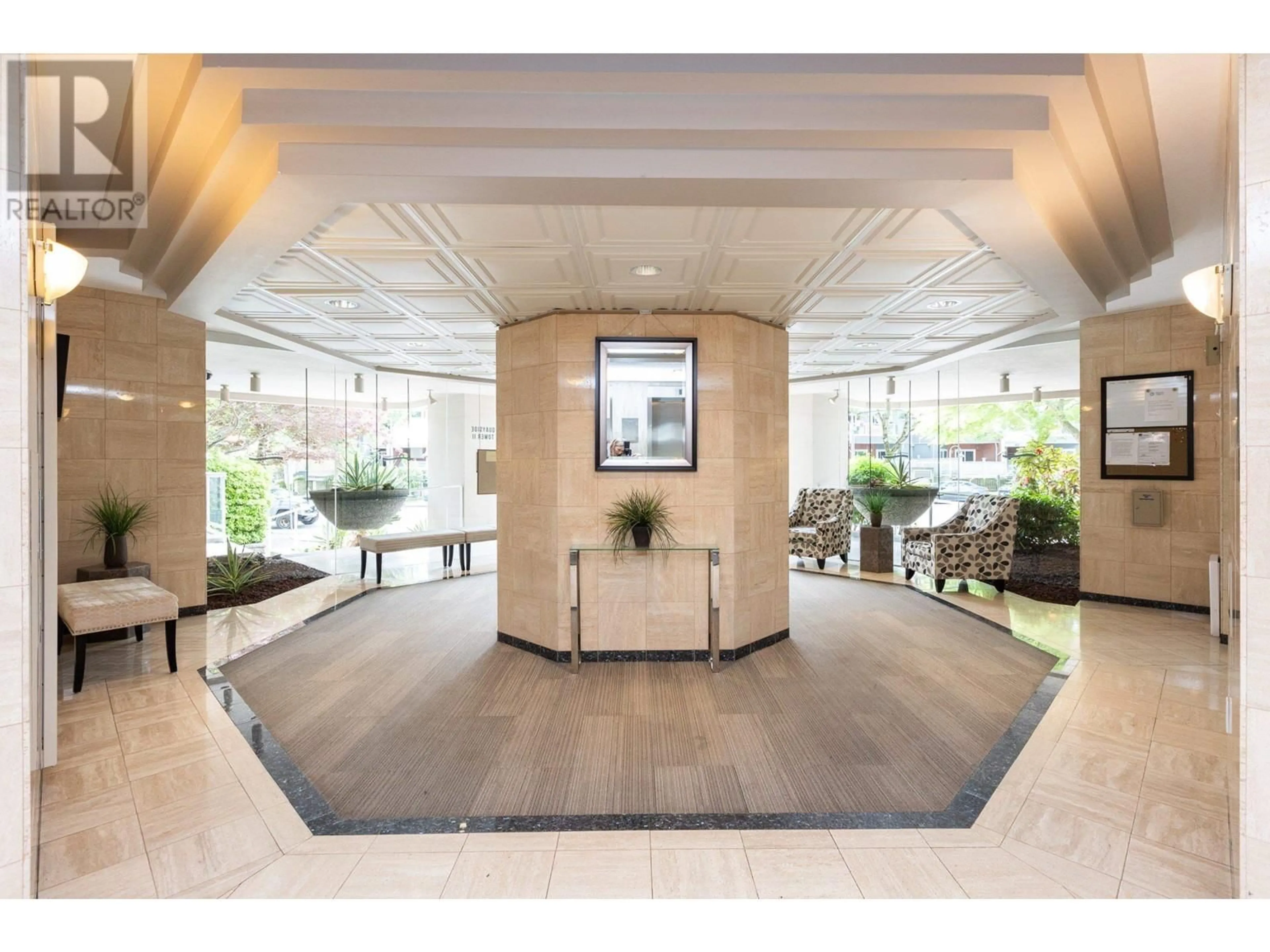 Lobby for 905 - 1065 QUAYSIDE DRIVE, New Westminster British Columbia V3M1C5