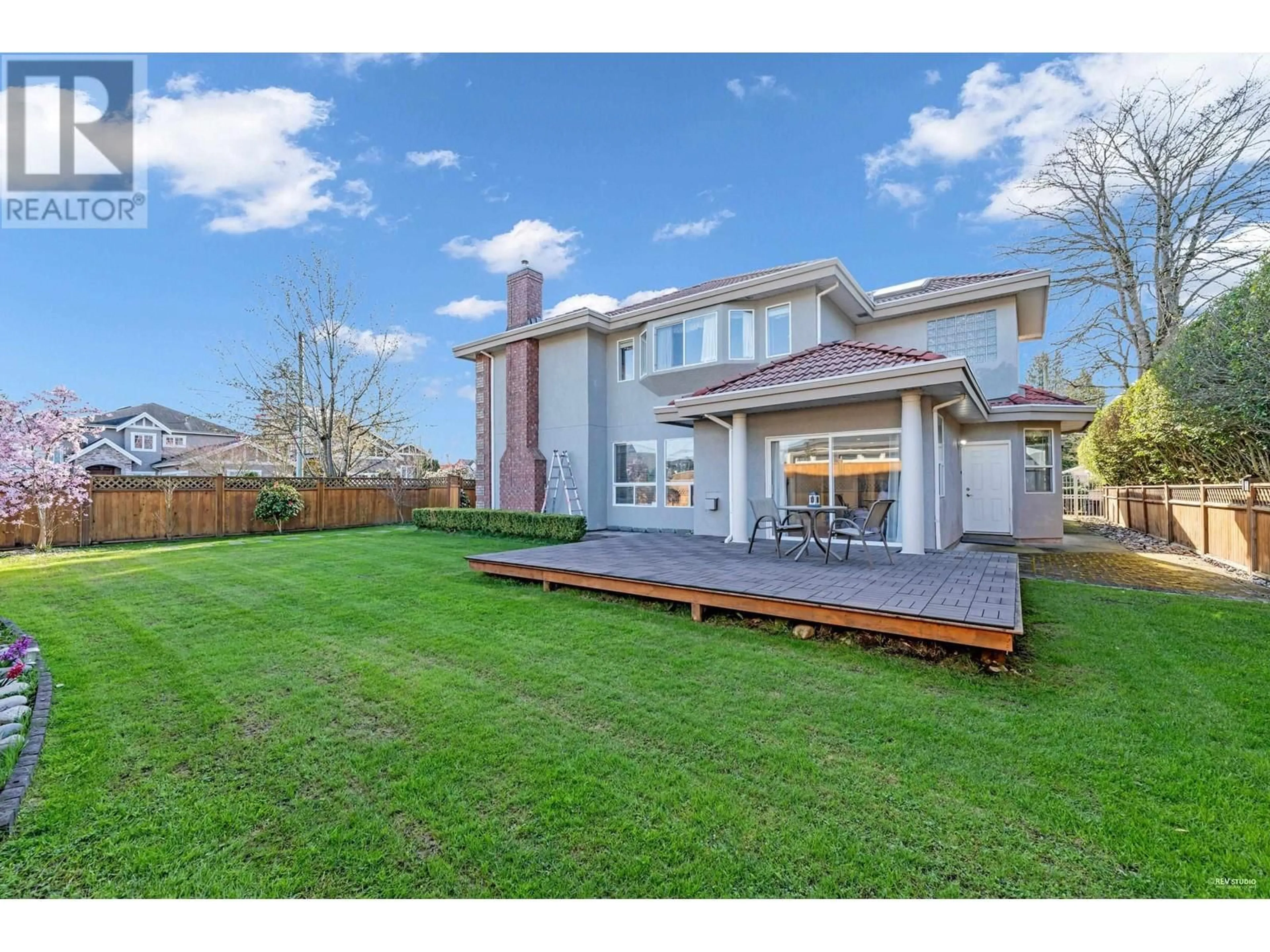 A pic from outside/outdoor area/front of a property/back of a property/a pic from drone, unknown for 5531 LUDLOW ROAD, Richmond British Columbia V7C2Z5