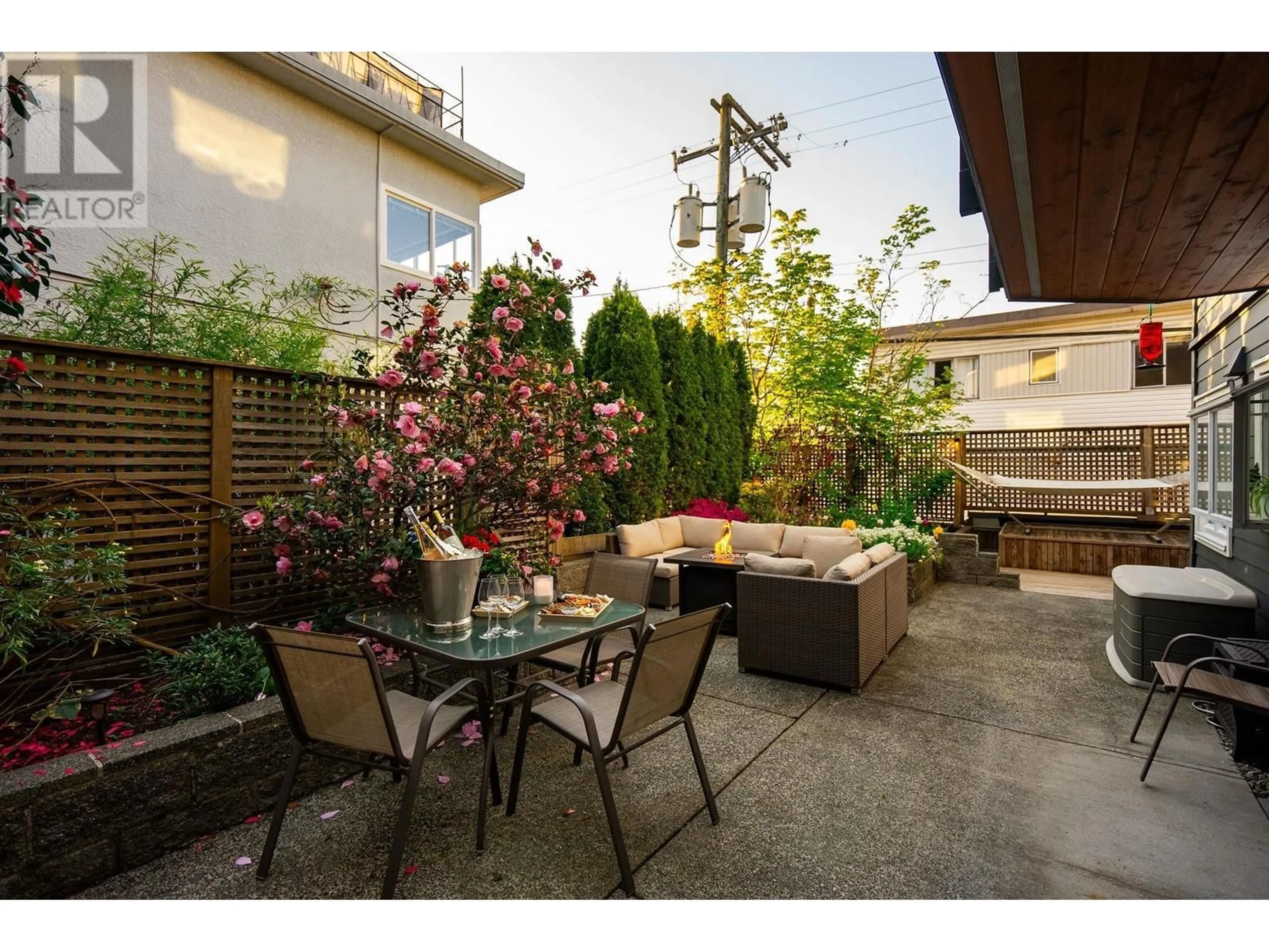 Patio, street for 203 - 1631 VINE STREET, Vancouver British Columbia V6K3J3