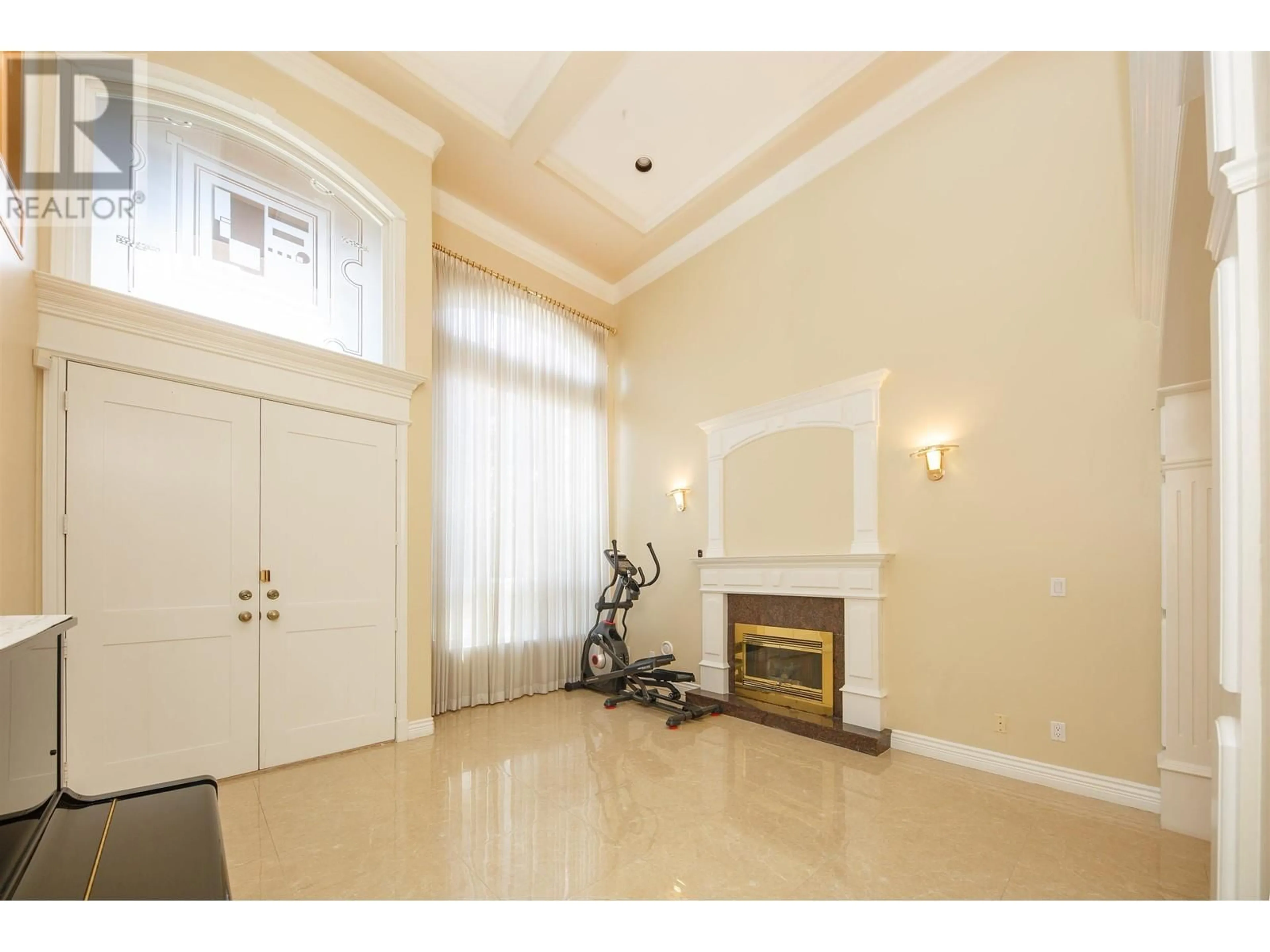 Unknown for 7471 LINDSAY ROAD, Richmond British Columbia V7C3M7