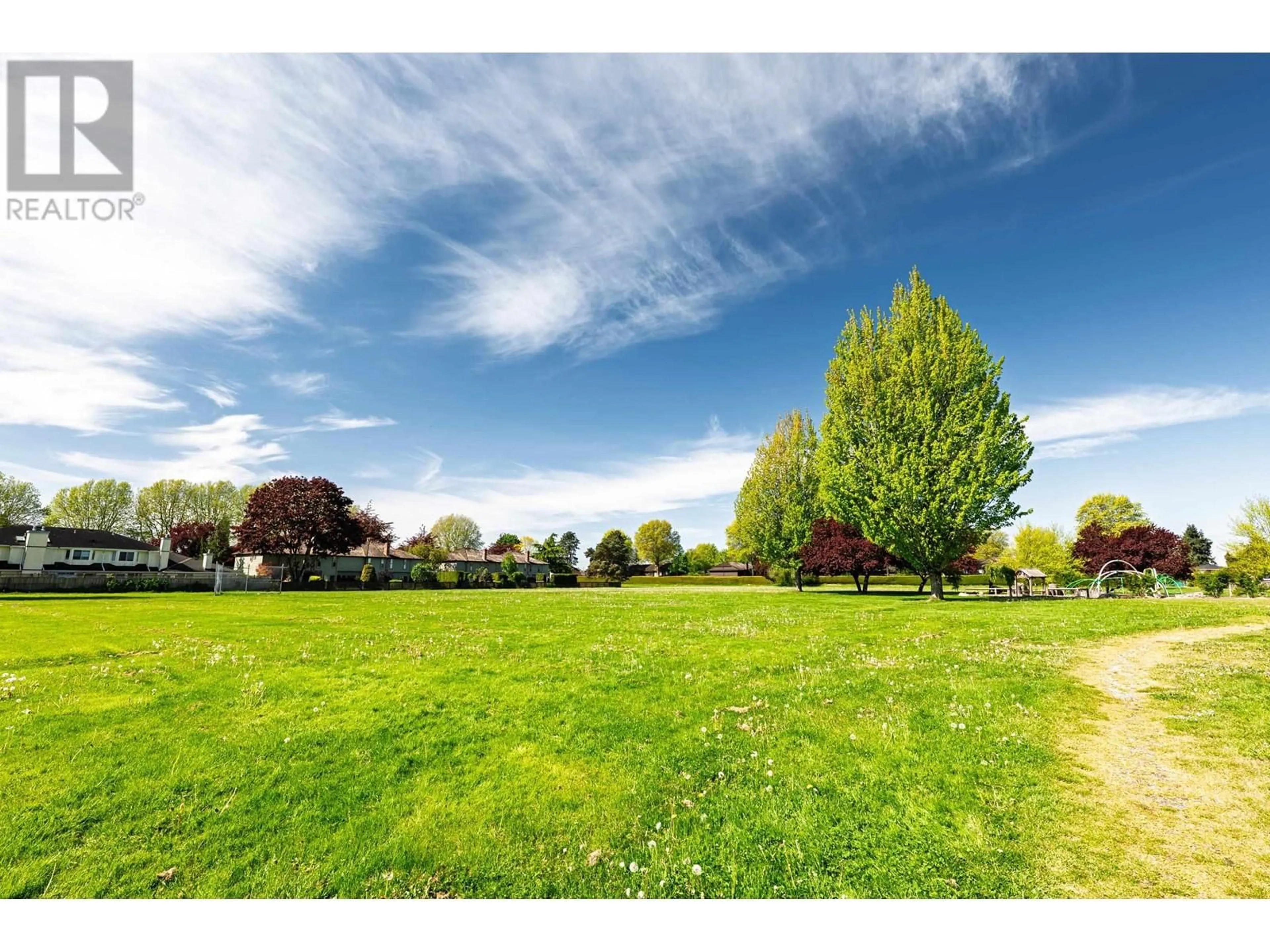 A pic from outside/outdoor area/front of a property/back of a property/a pic from drone, unknown for 8511 SIERPINA DRIVE, Richmond British Columbia V7A4M8