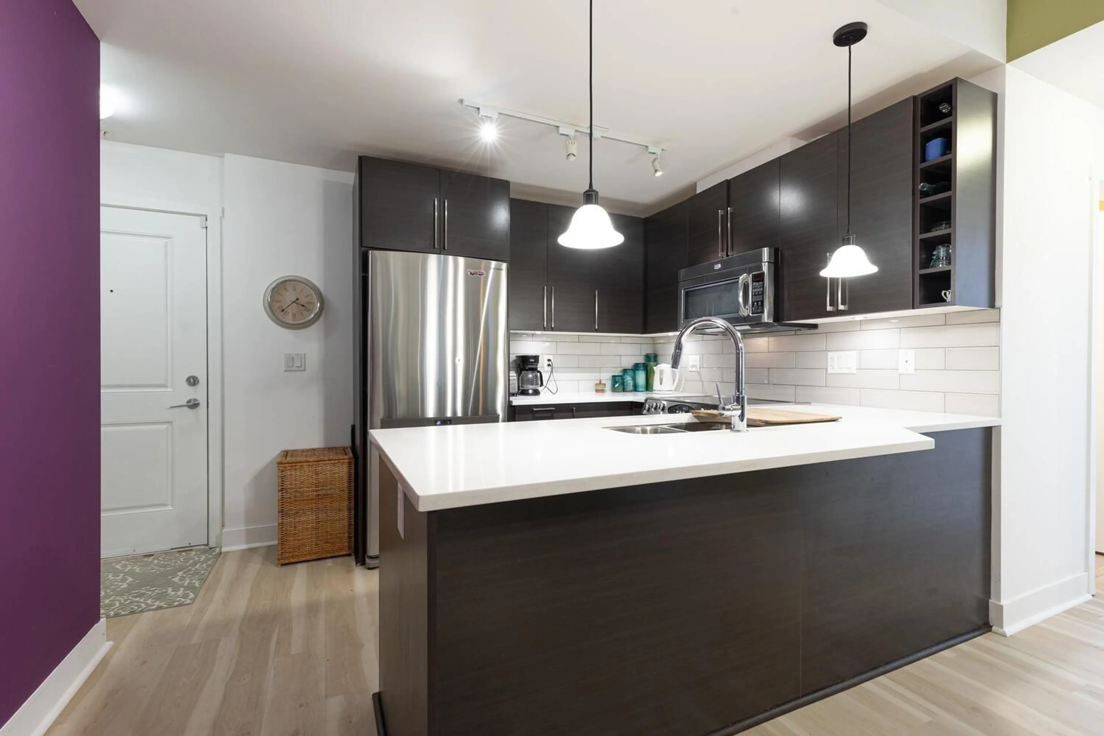 Open concept kitchen, unknown for 111 - 14358 60, Surrey British Columbia V3X0G3