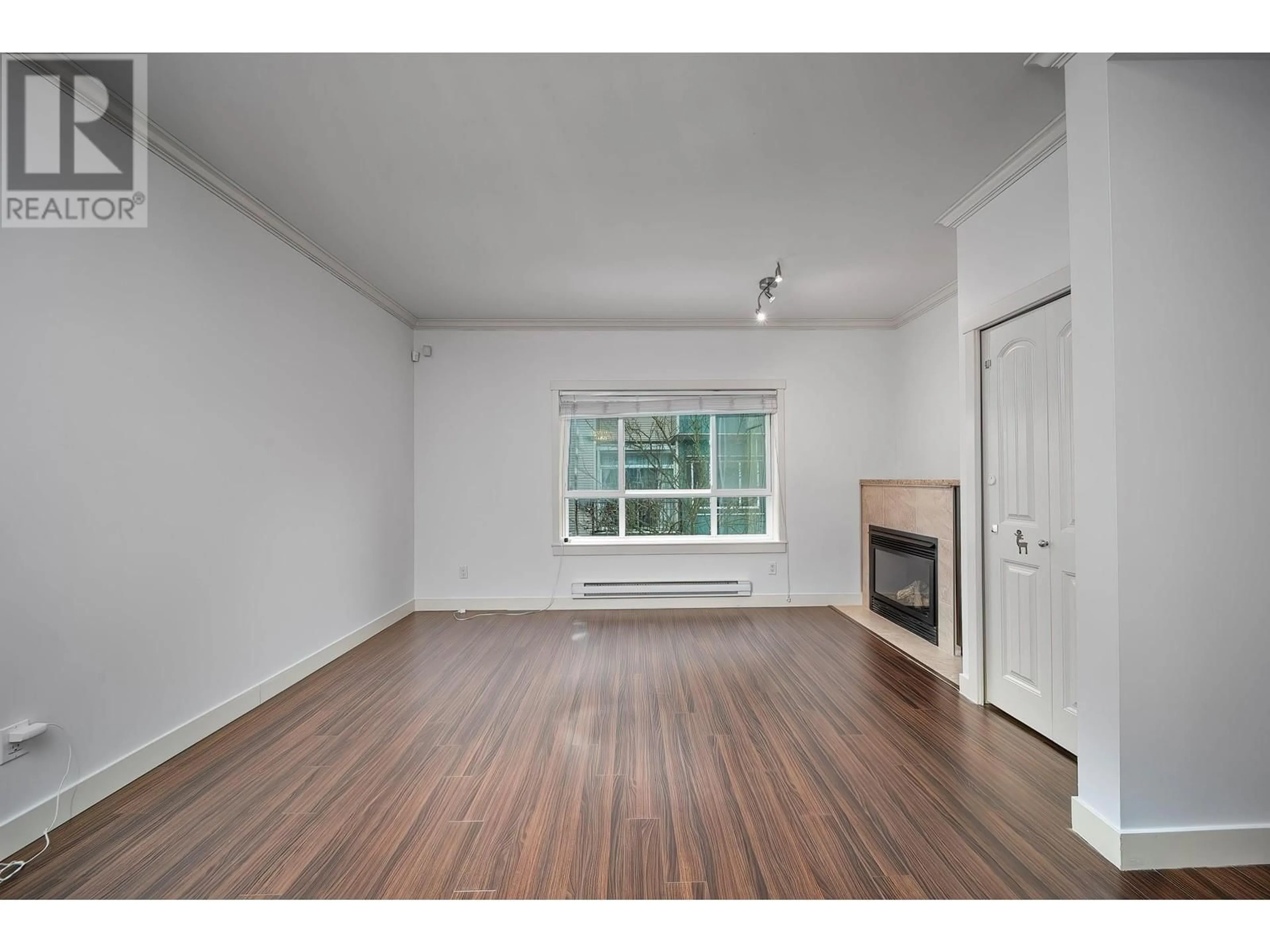 A pic of a room for 23 - 7373 TURNILL STREET, Richmond British Columbia V6Y4L7