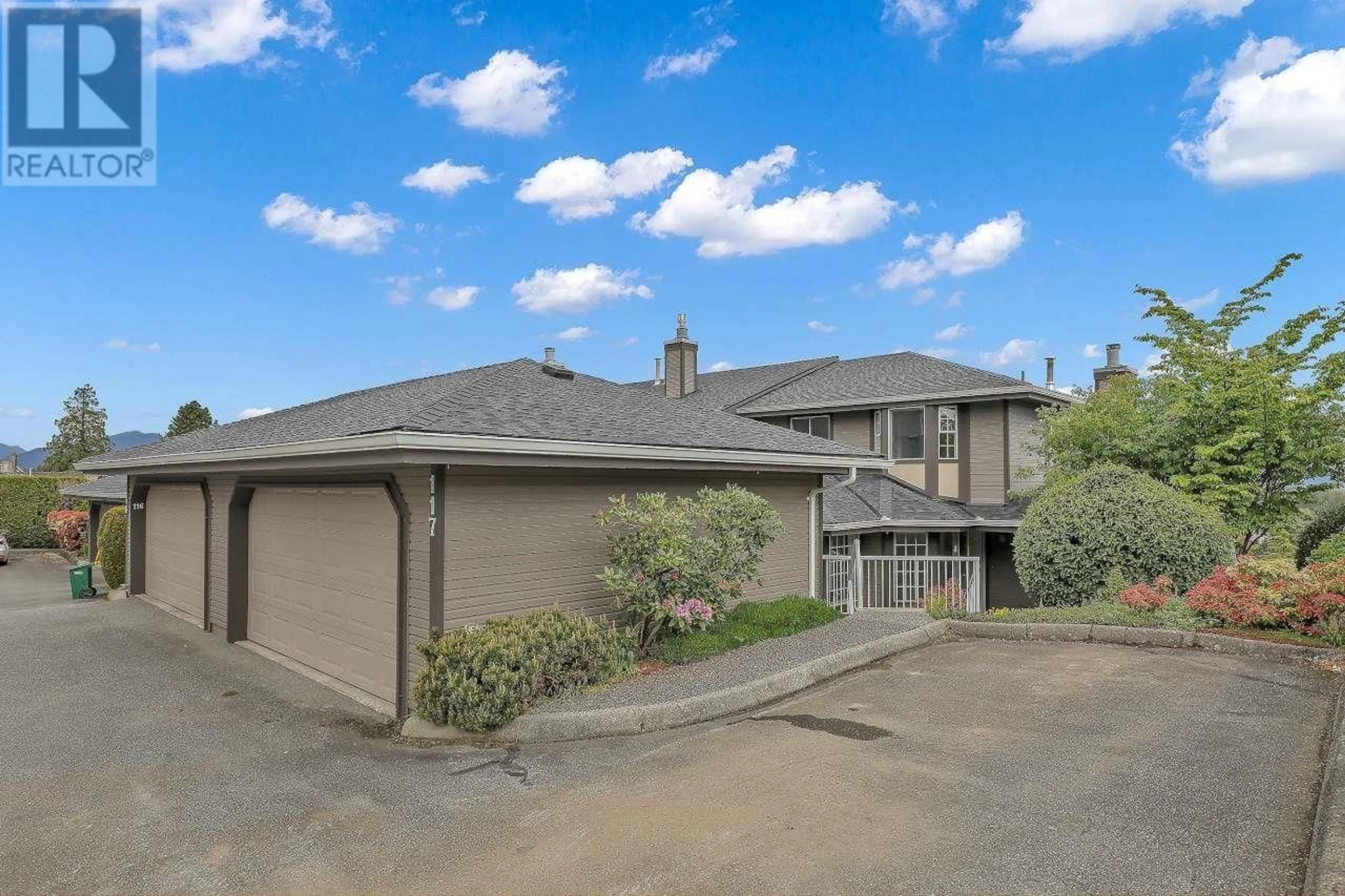 A pic from outside/outdoor area/front of a property/back of a property/a pic from drone, unknown for 117 - 1140 CASTLE CRESCENT, Port Coquitlam British Columbia V3C5M4