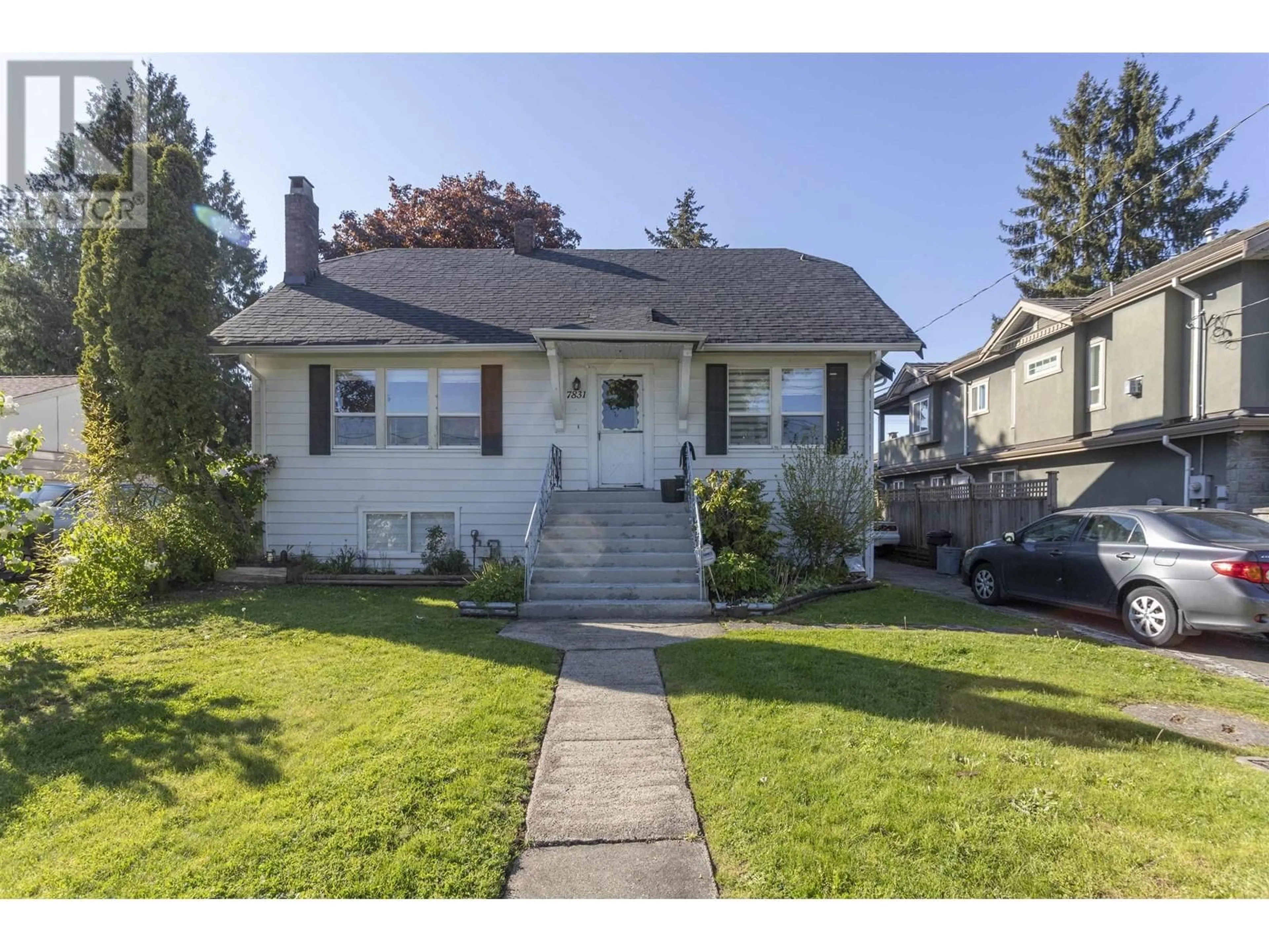 Home with vinyl exterior material, street for 7831 GRAHAM AVENUE, Burnaby British Columbia V3N1V6