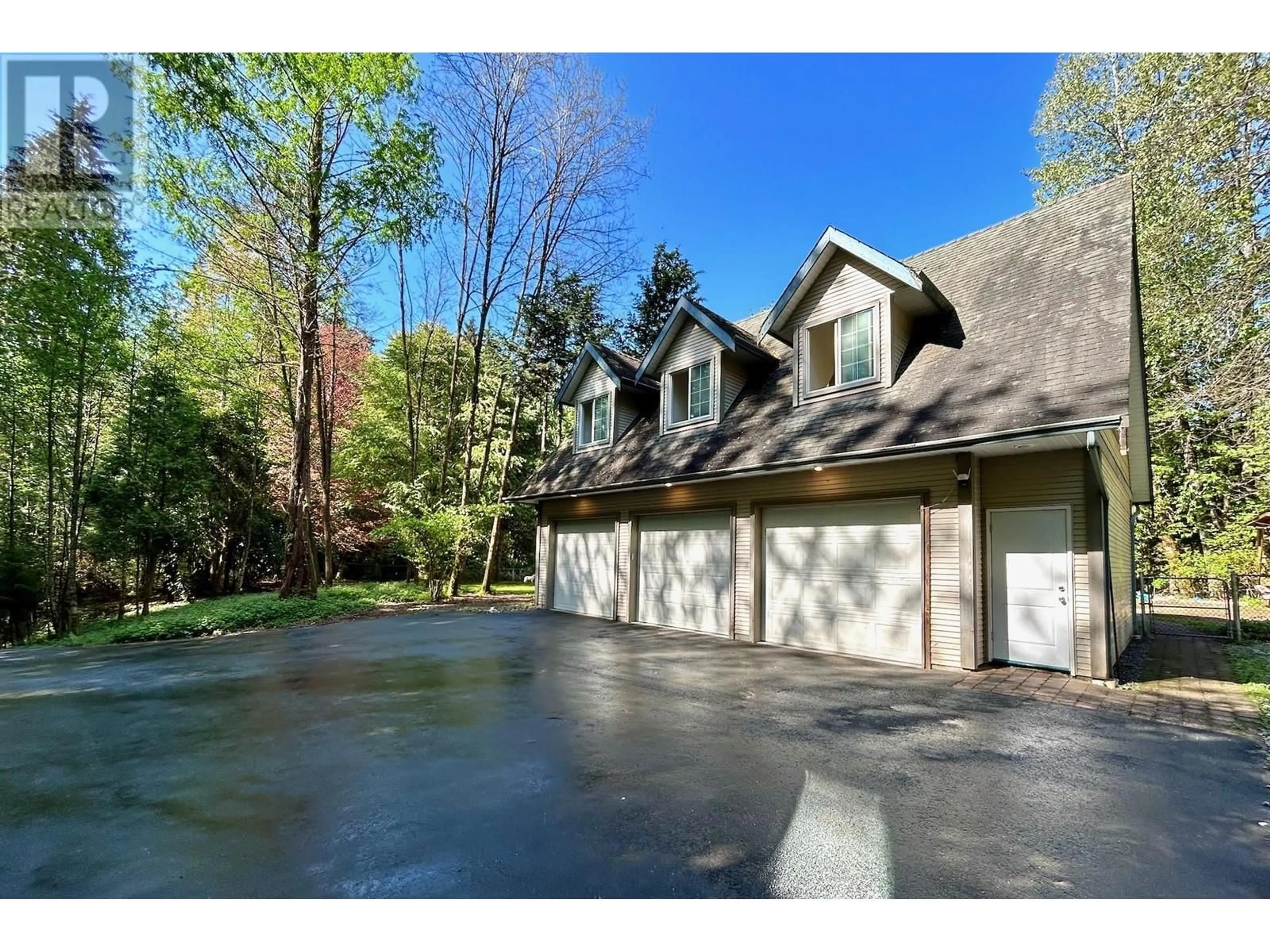 Indoor garage for 24150 132 AVENUE, Maple Ridge British Columbia V4R2R7