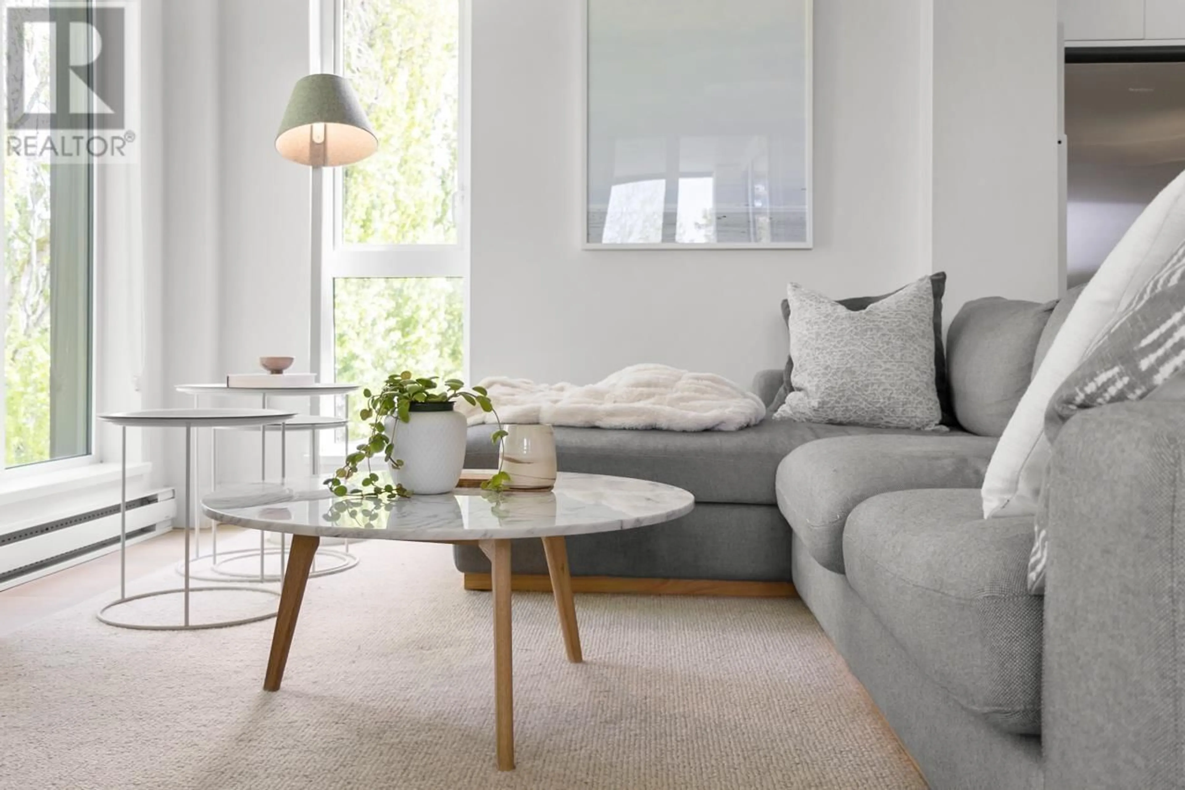 Living room with furniture, unknown for 402 - 2239 7TH AVENUE, Vancouver British Columbia V6K1Y3