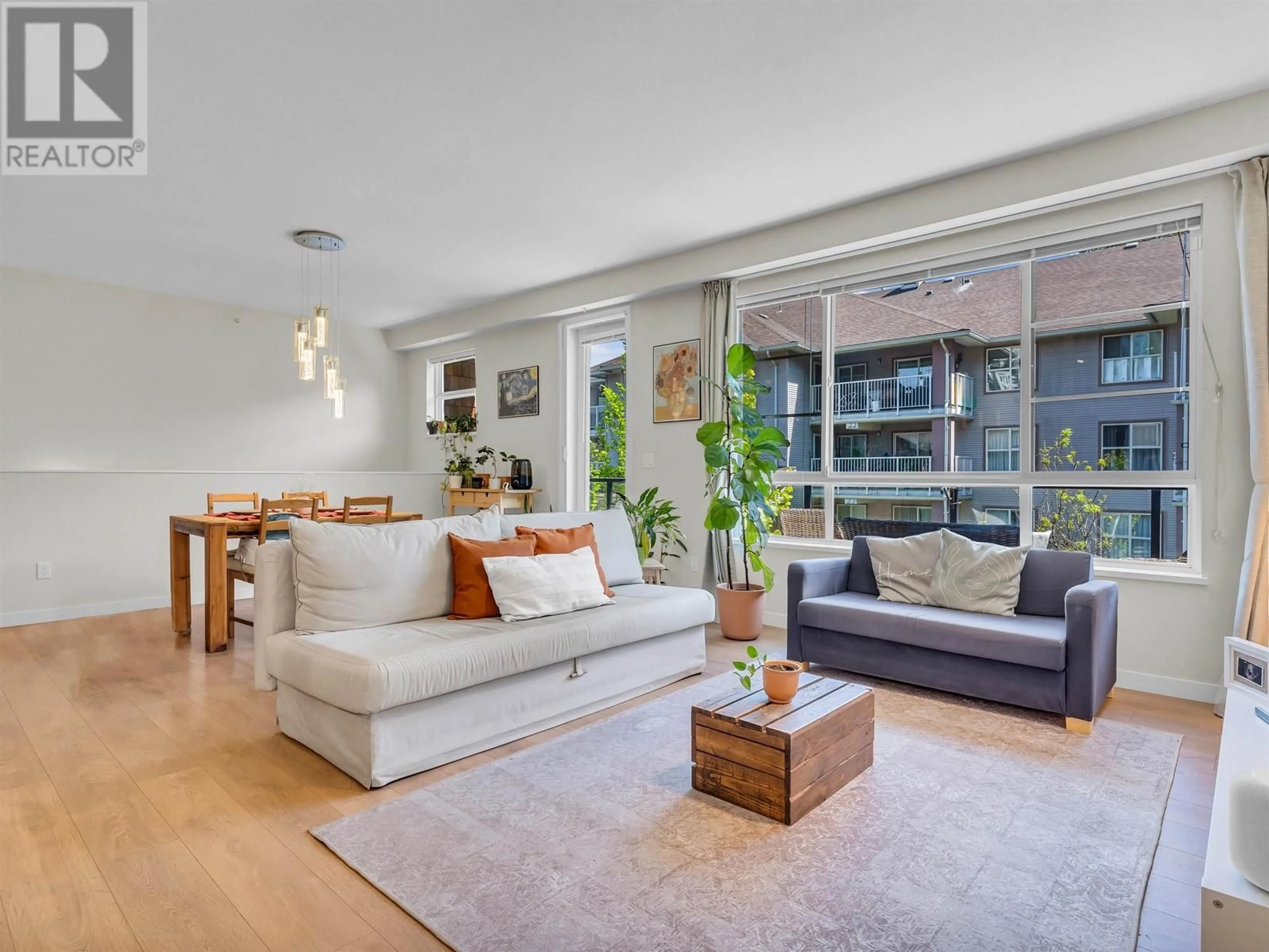 Living room with furniture, unknown for 57 - 3728 THURSTON STREET, Burnaby British Columbia V5H0E6