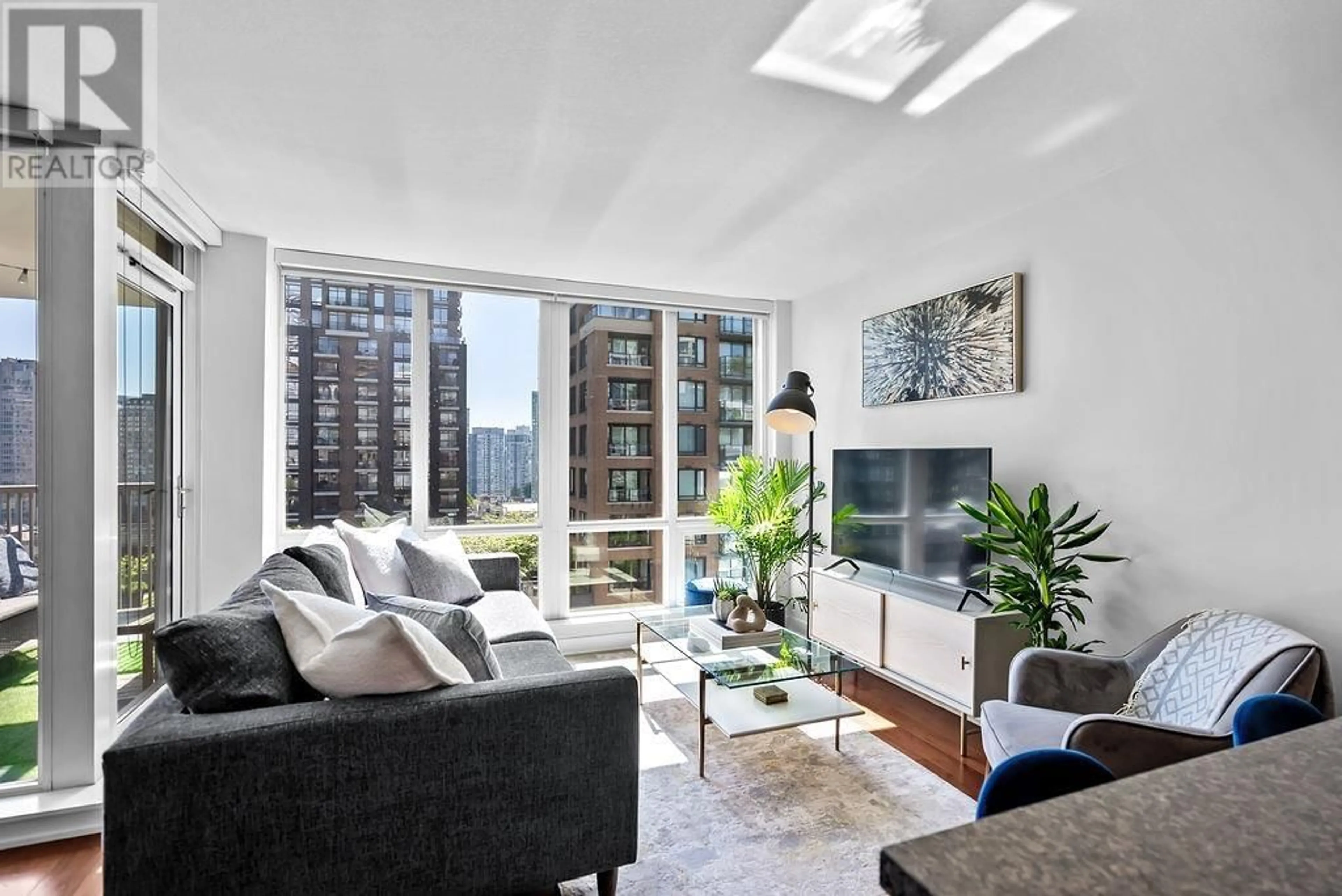 Living room with furniture, unknown for 1208 - 1055 RICHARDS STREET, Vancouver British Columbia V6B0C2