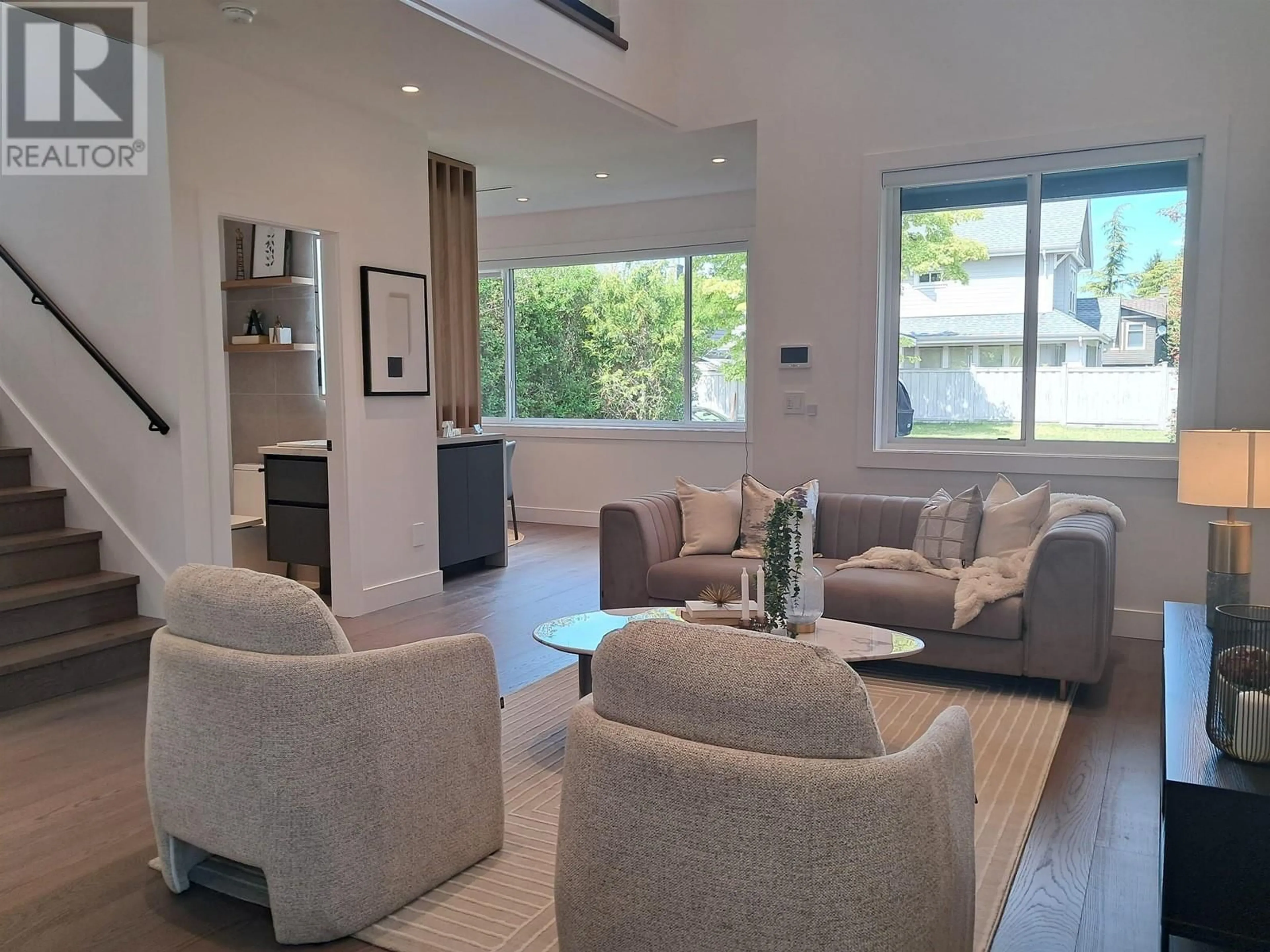 Living room with furniture, unknown for 3760 SHUSWAP AVENUE, Richmond British Columbia V7E3T3