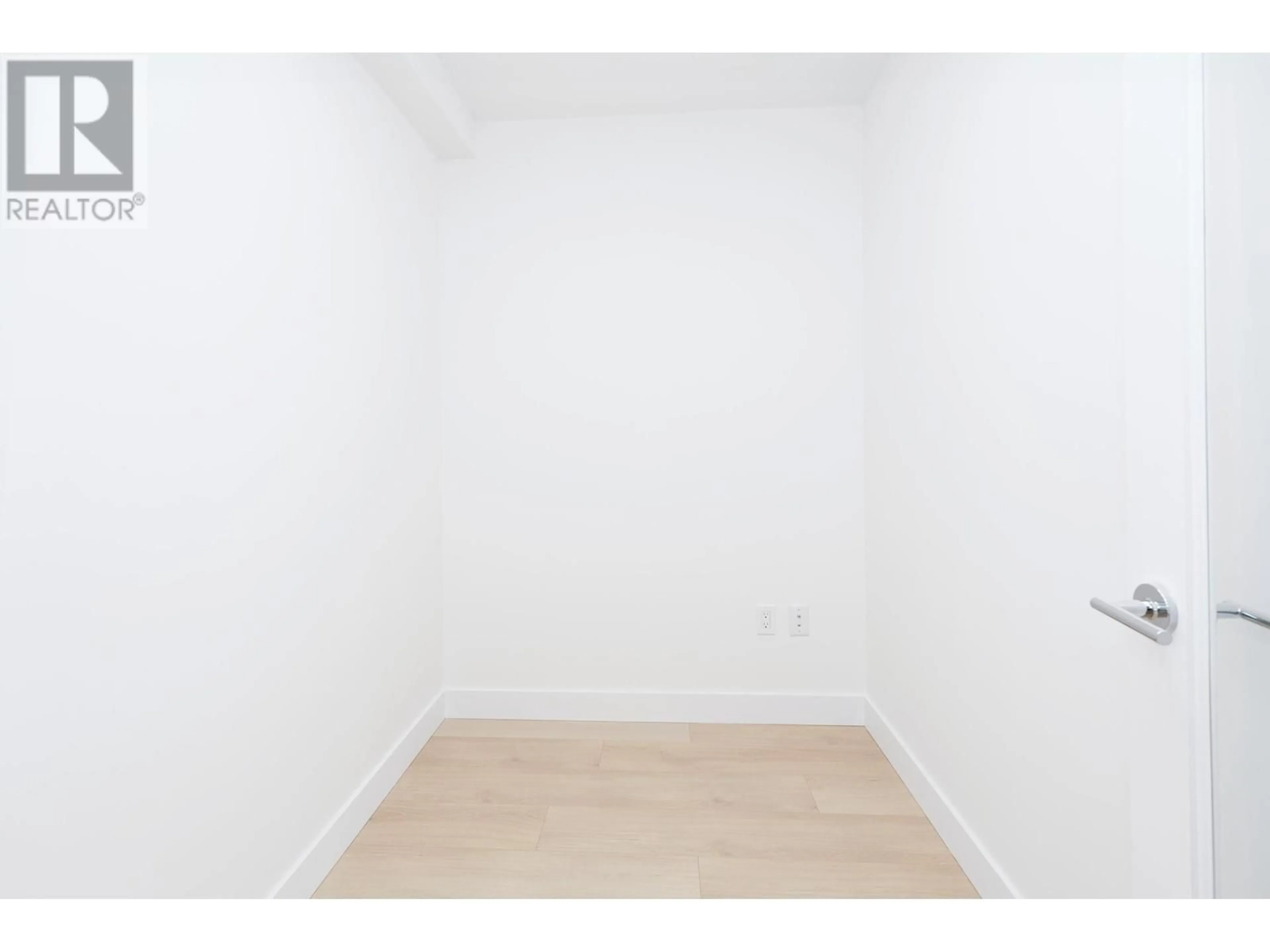 A pic of a room for 301 - 22562 121 AVENUE, Maple Ridge British Columbia V2X3Y8
