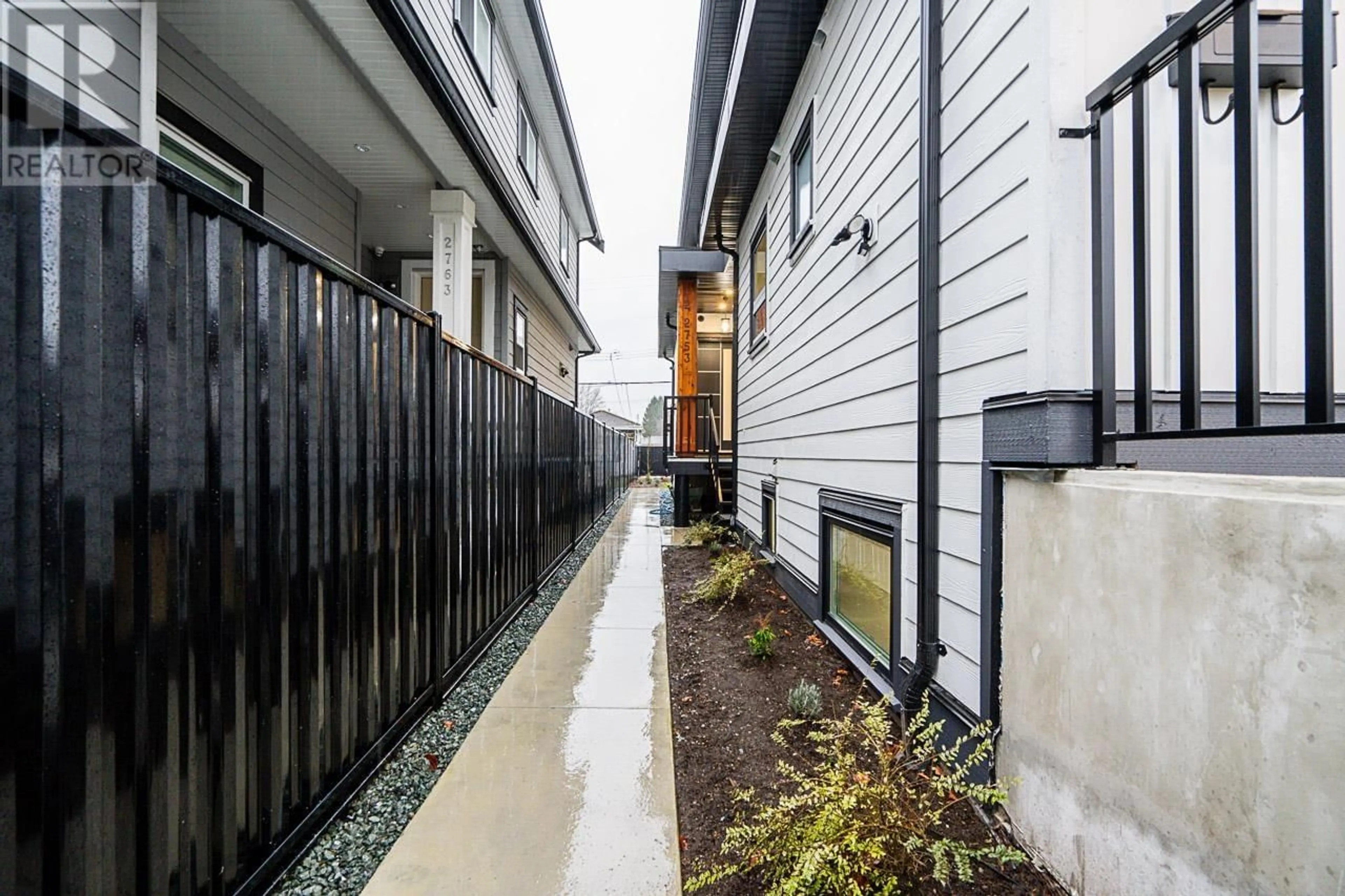 Patio, street for 2 - 2753 NANAIMO STREET, Vancouver British Columbia V5N5E9