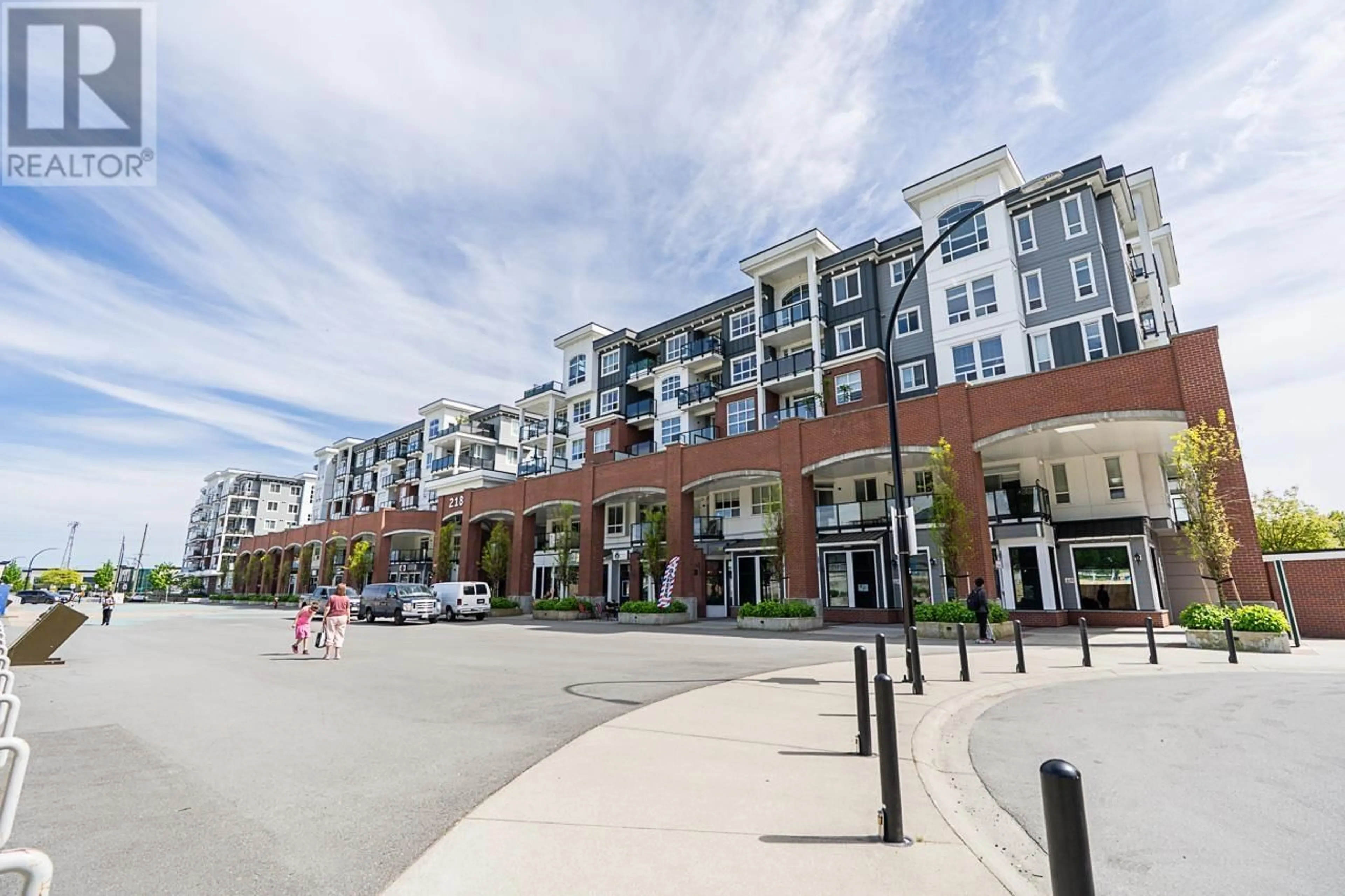 Patio, street for 1201 - 2180 KELLY AVENUE, Port Coquitlam British Columbia V3C0S6
