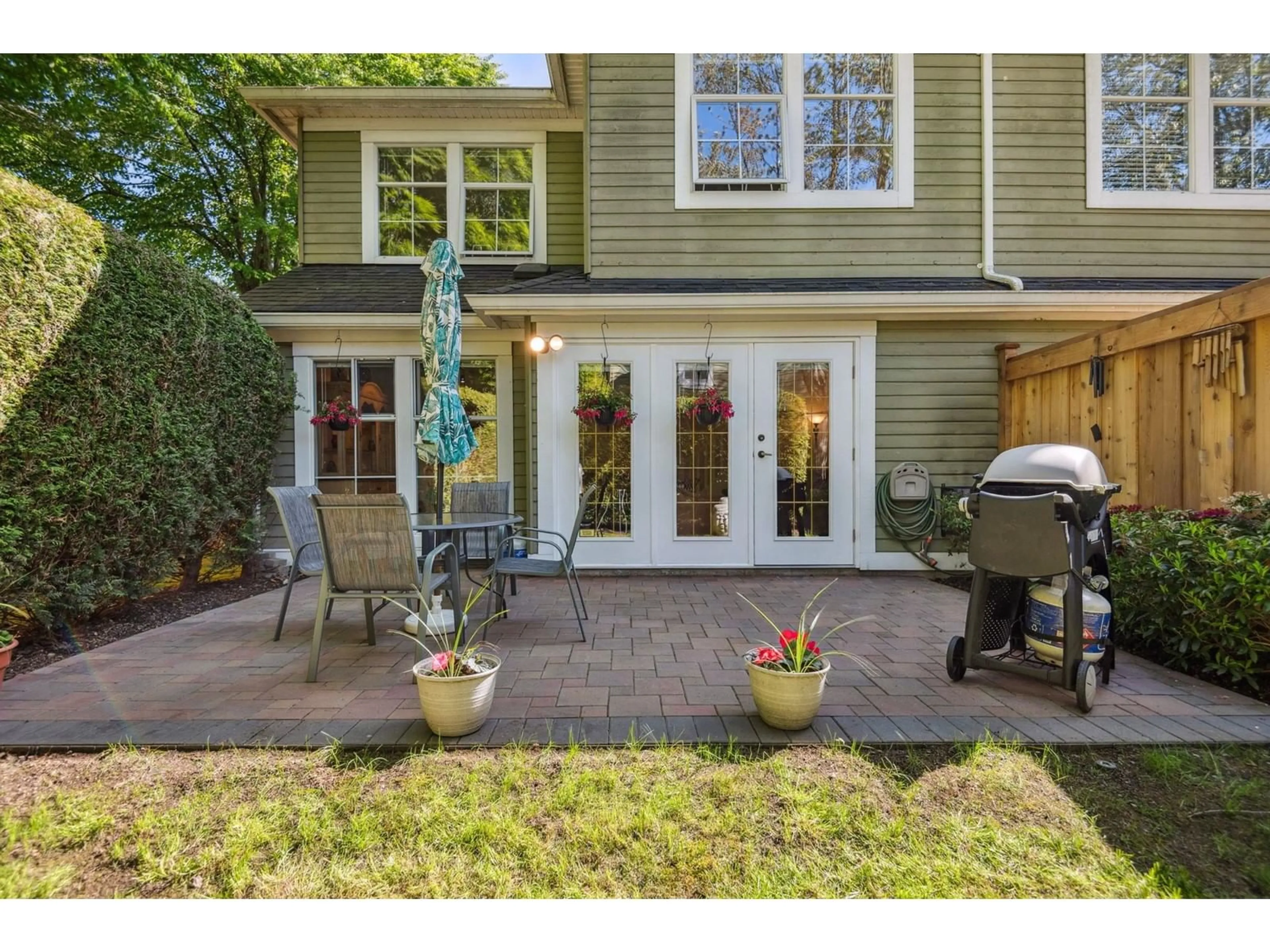 Patio, street for 19 - 8428 VENTURE, Surrey British Columbia V3S8K9