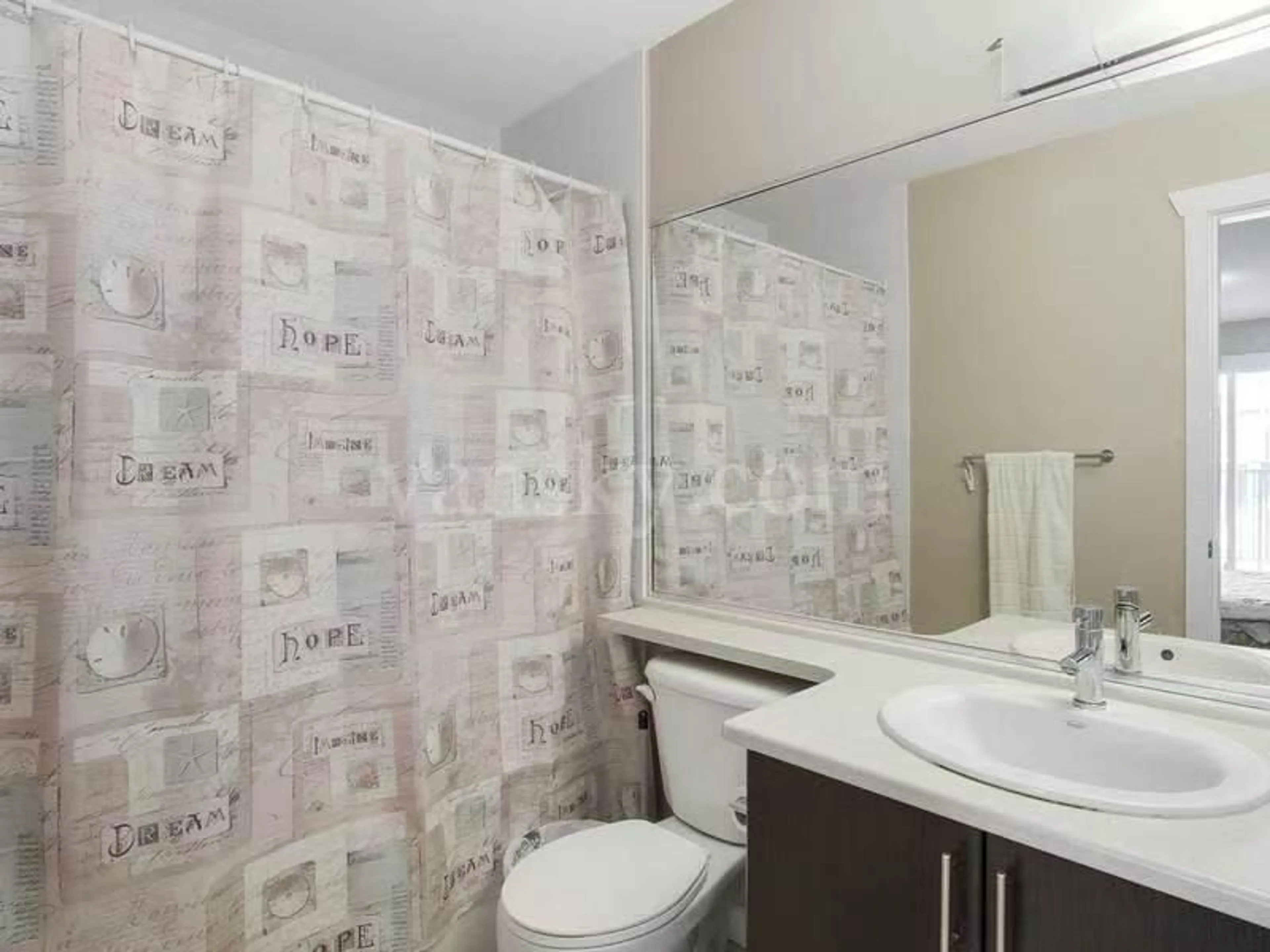 Standard bathroom, unknown for 31 - 13239 OLD YALE, Surrey British Columbia V3T3C5