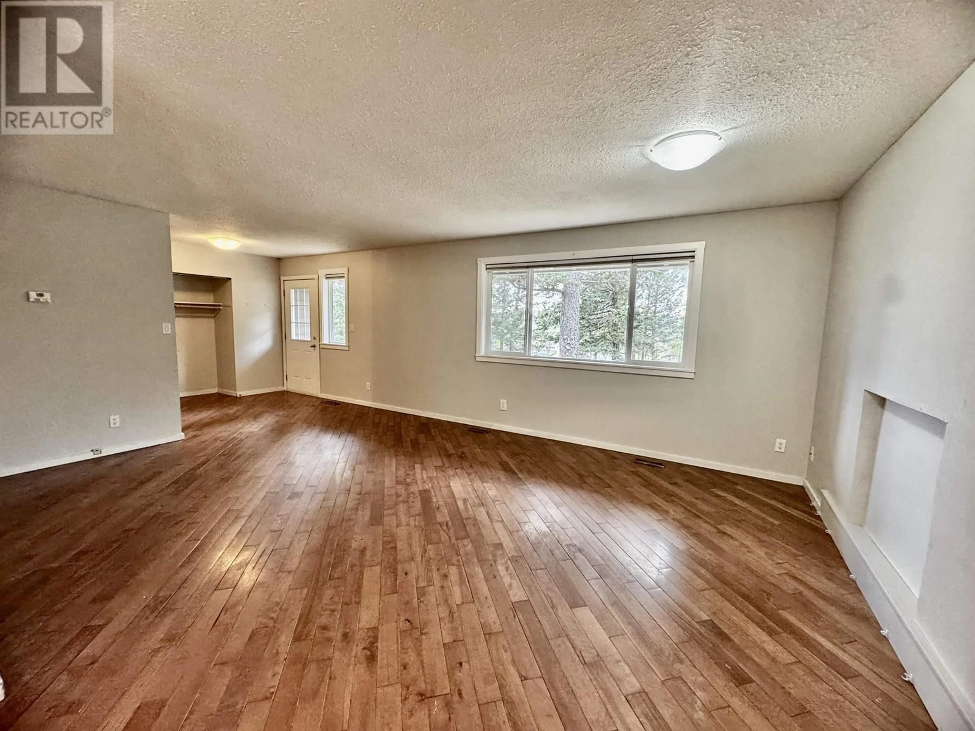 A pic of a room for 5013 BLOCK DRIVE, 108 Mile Ranch British Columbia V0K2Z0