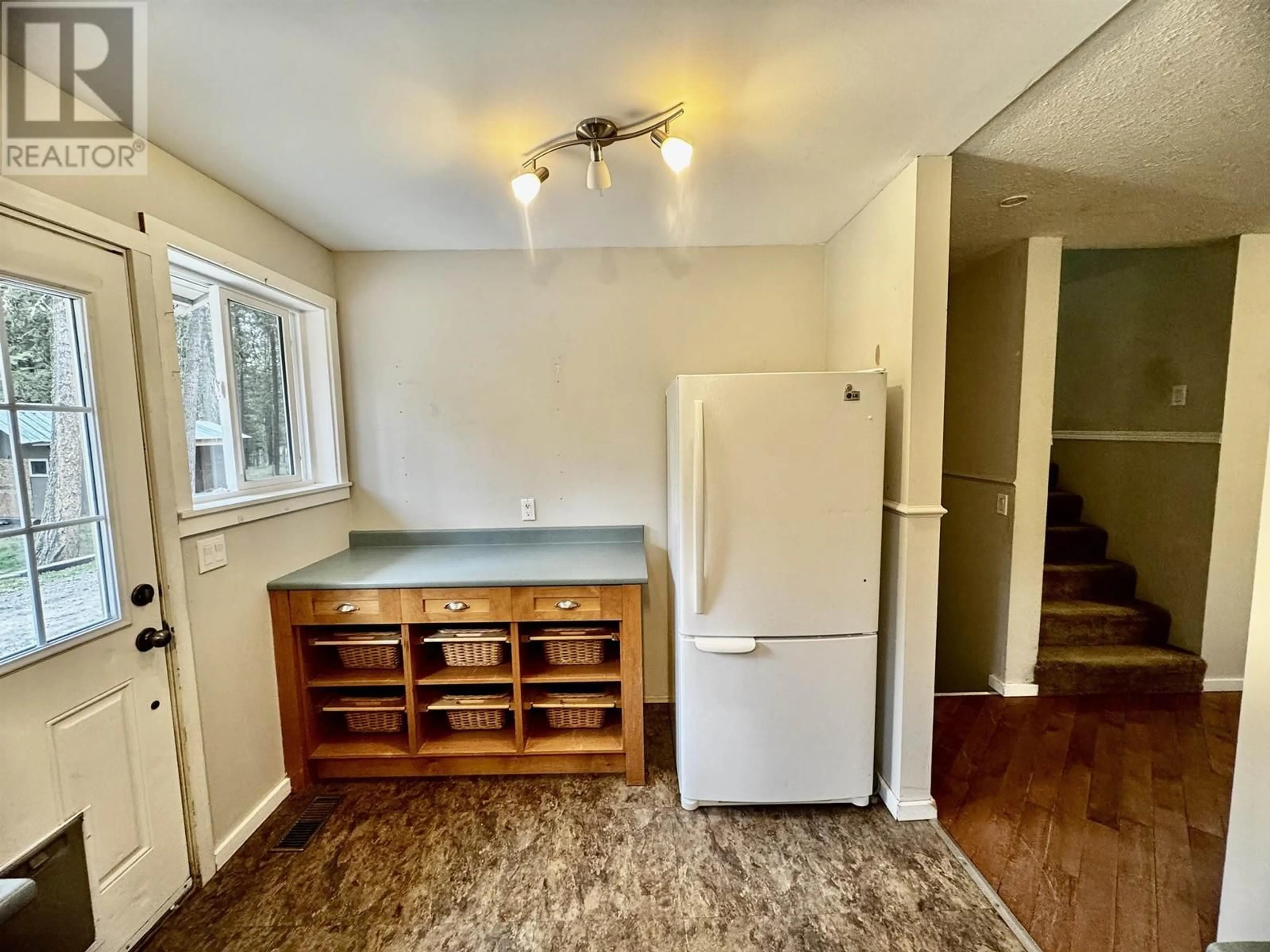 A pic of a room for 5013 BLOCK DRIVE, 108 Mile Ranch British Columbia V0K2Z0