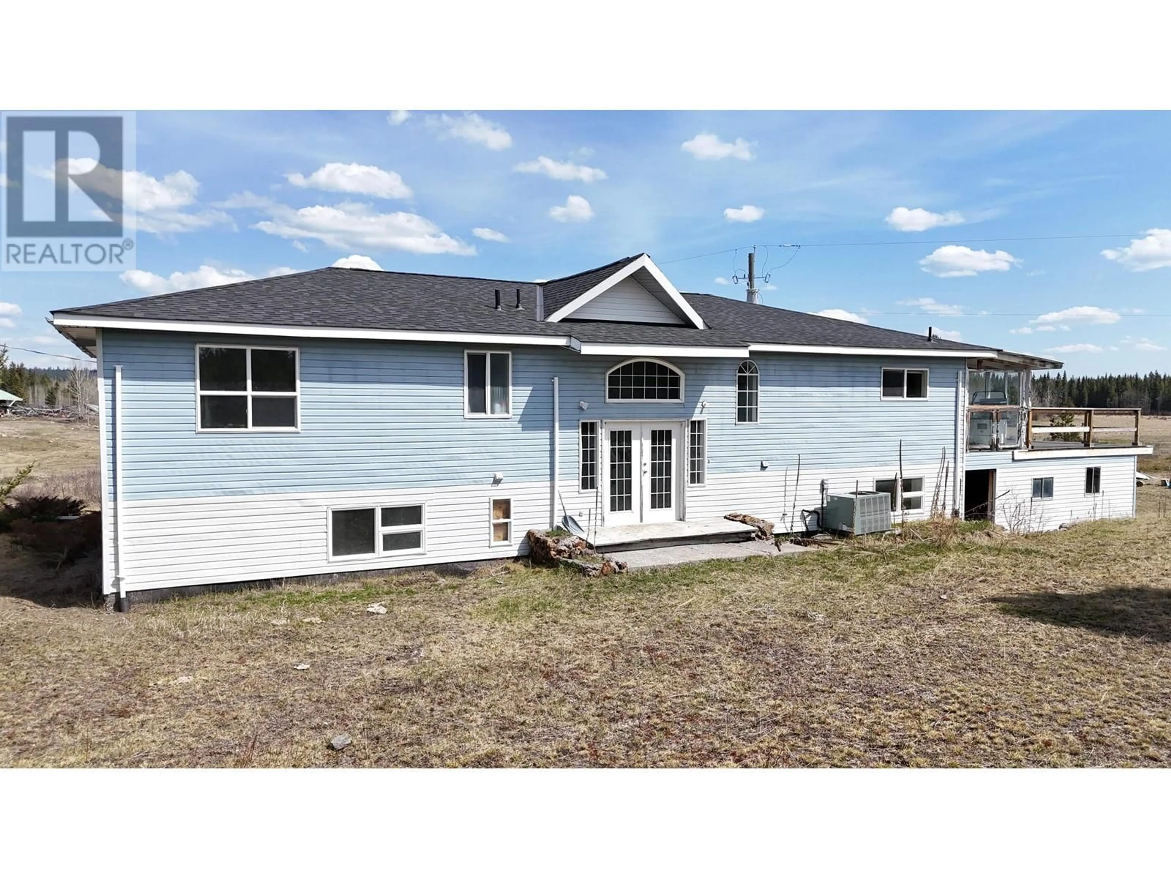Home with vinyl exterior material, building for 3405 KOKANEE PIT ROAD, Lac La Hache British Columbia V0K1T1