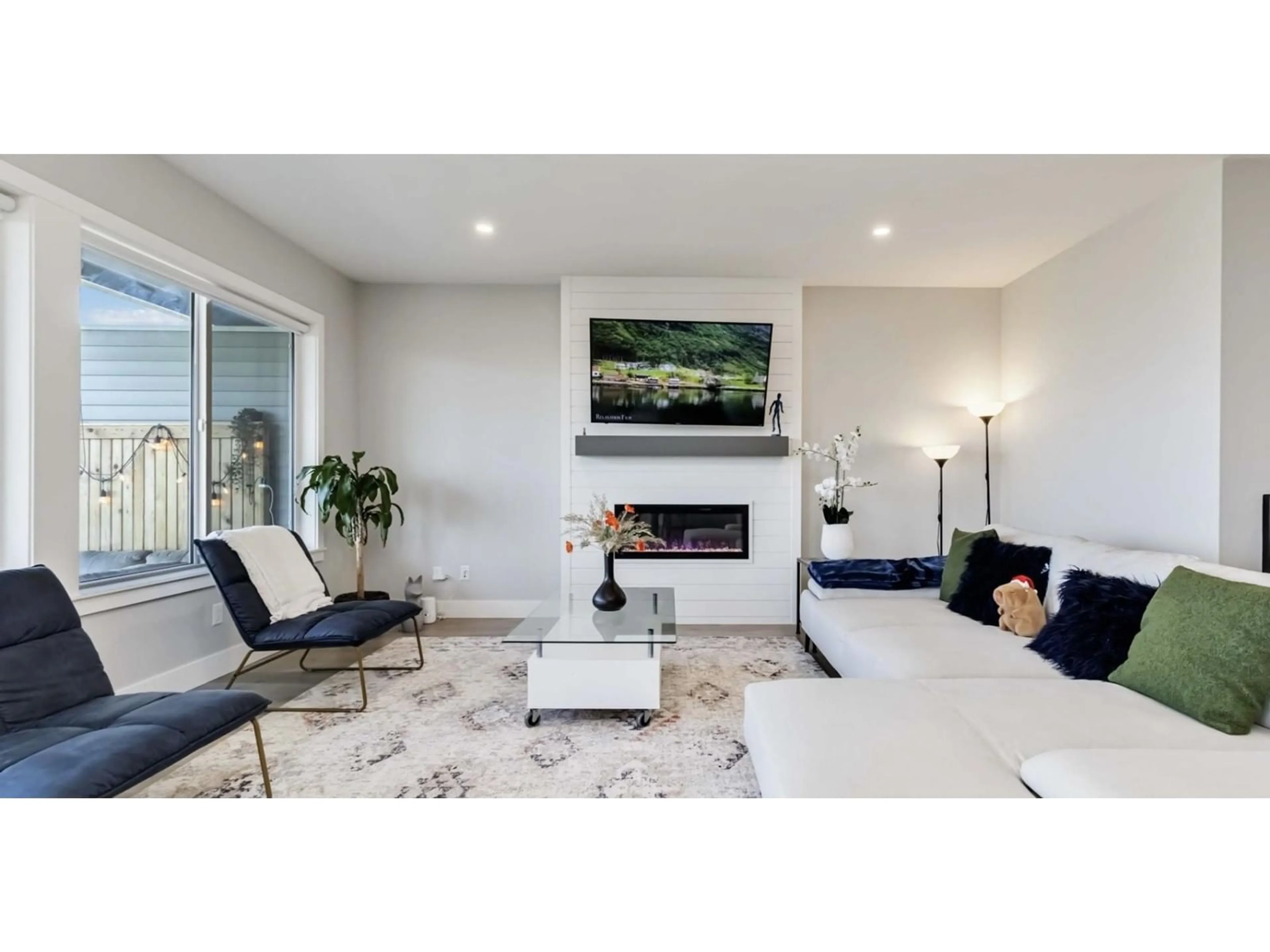 Living room with furniture, unknown for 3 - 47203 VISTA PLACE, Chilliwack British Columbia V2R0R9