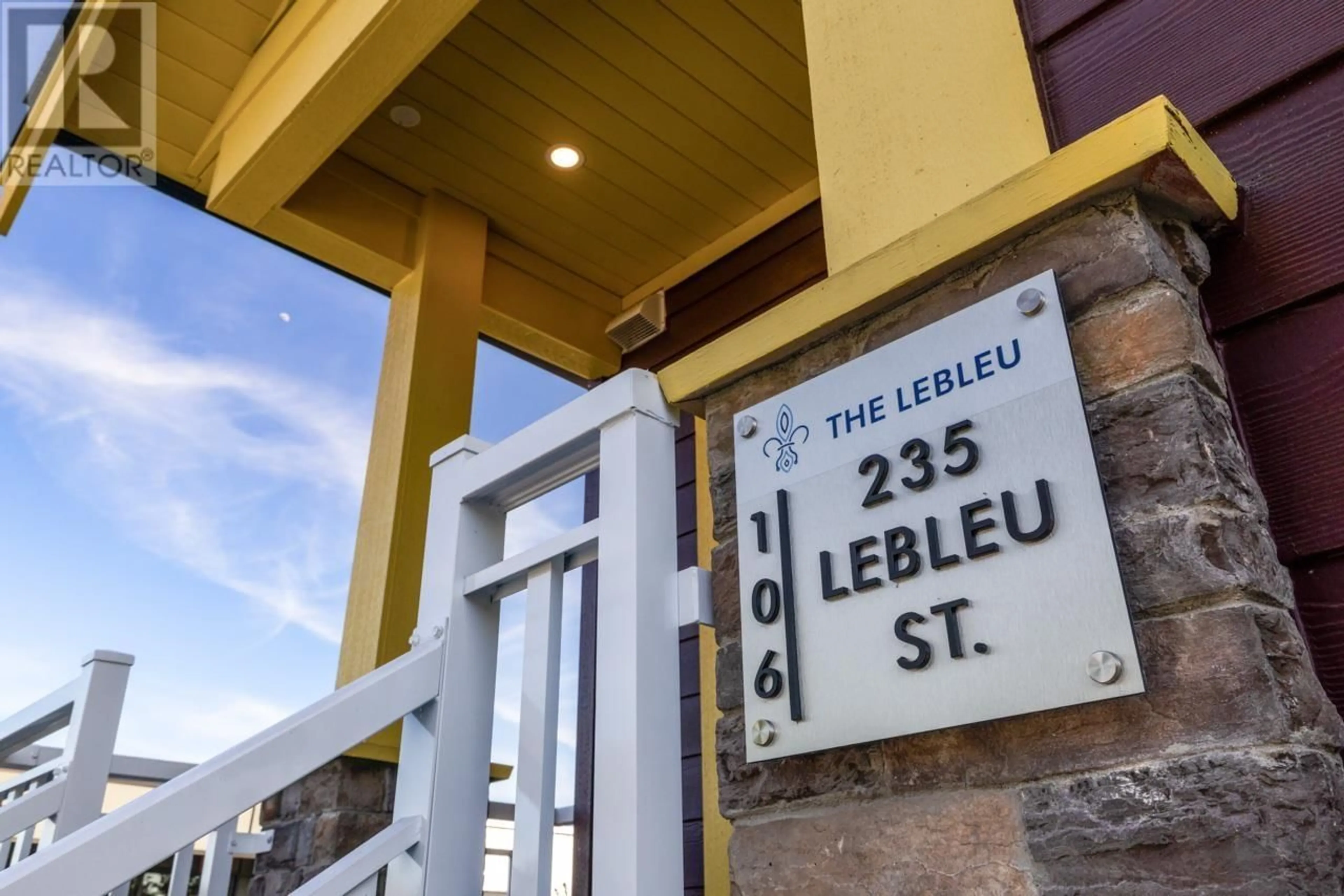 Lobby for 106 - 235 LEBLEU STREET, Coquitlam British Columbia V3K4L7