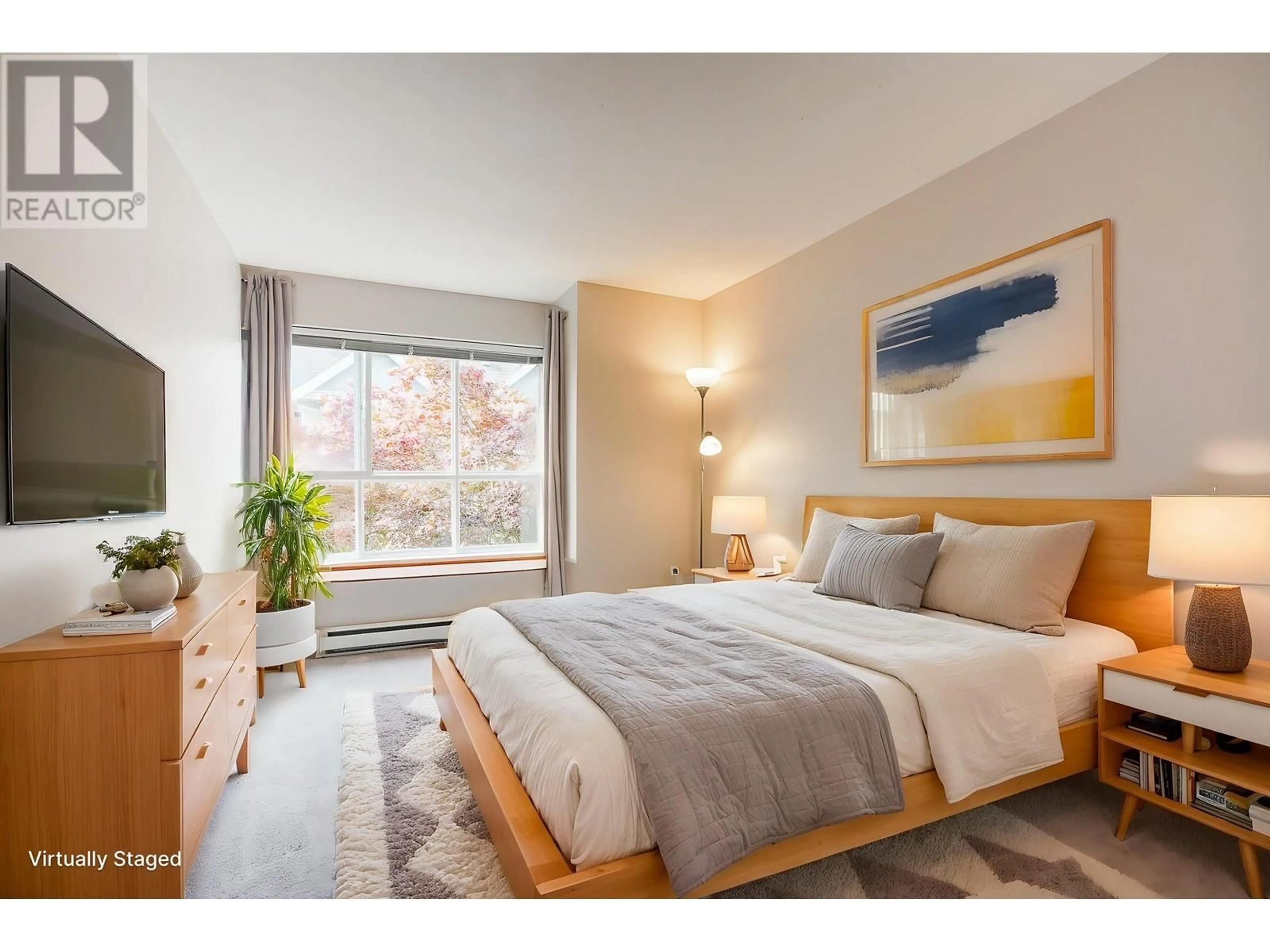 Bedroom with bed, wood/laminate floor for 24 - 7128 STRIDE AVENUE, Burnaby British Columbia V3N1T5