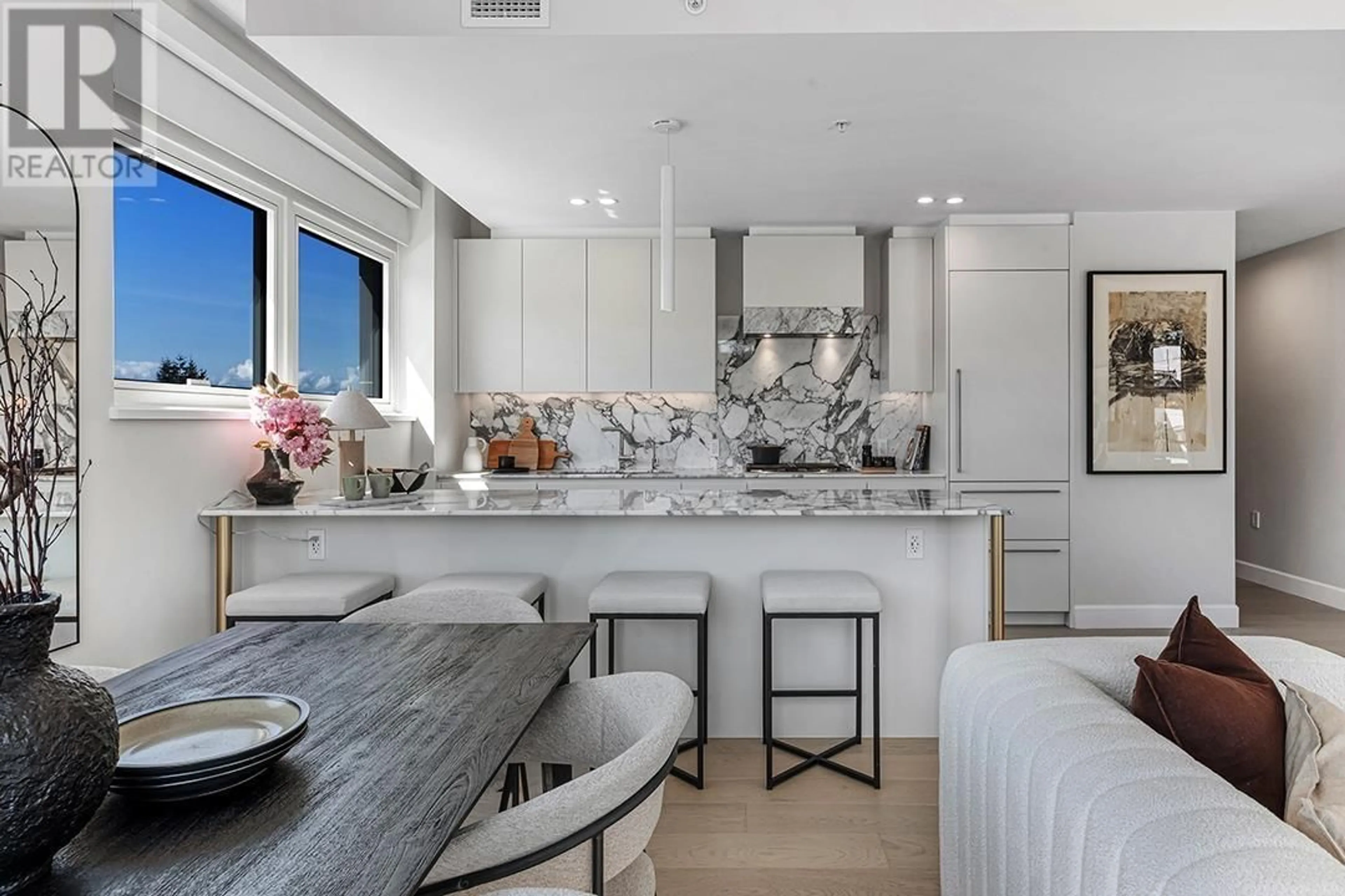 Contemporary kitchen, ceramic/tile floor for 403 - 3668 10TH AVENUE, Vancouver British Columbia V6R2G3