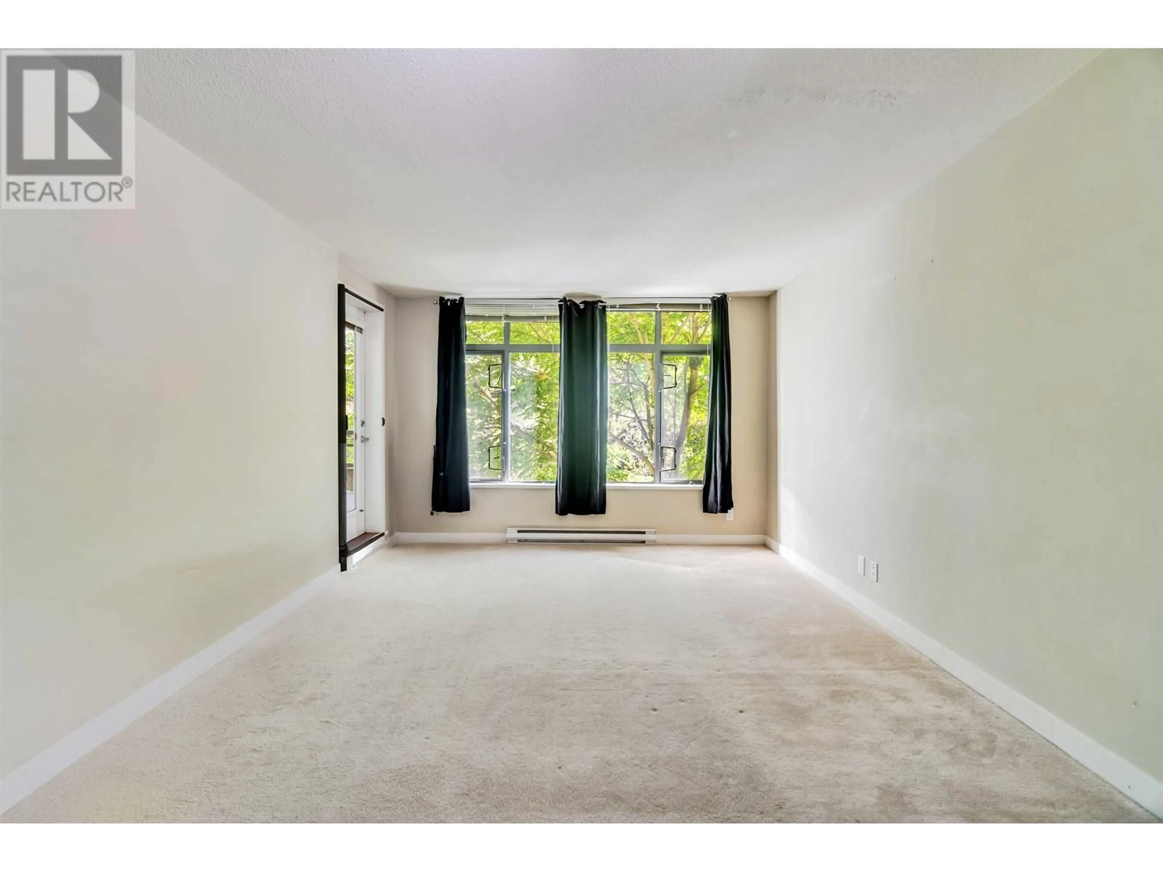 A pic of a room for 307 - 3660 VANNESS AVENUE, Vancouver British Columbia V5R6H8