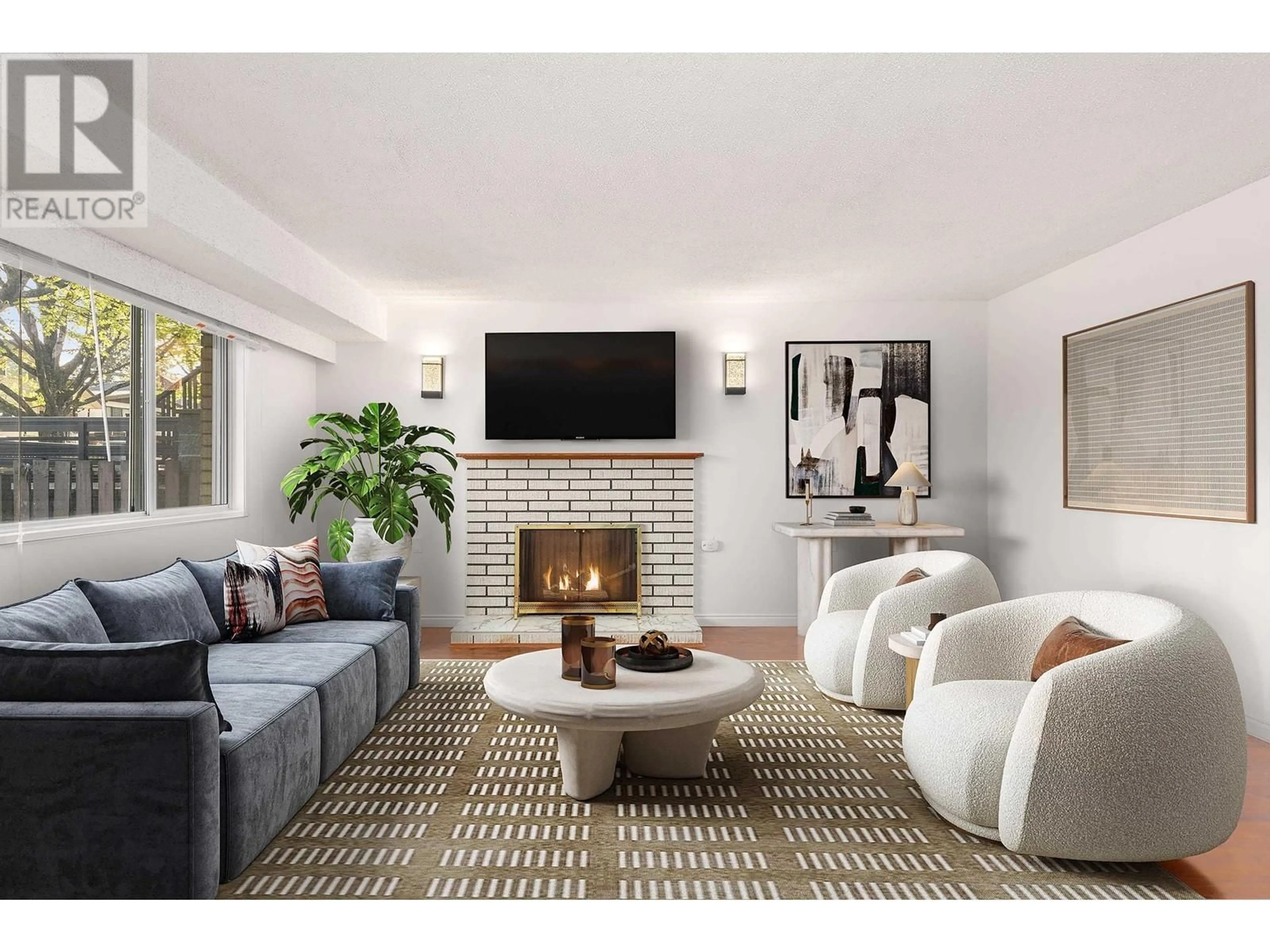 Living room with furniture, ceramic/tile floor for 2081 27TH AVENUE, Vancouver British Columbia V5N2W7