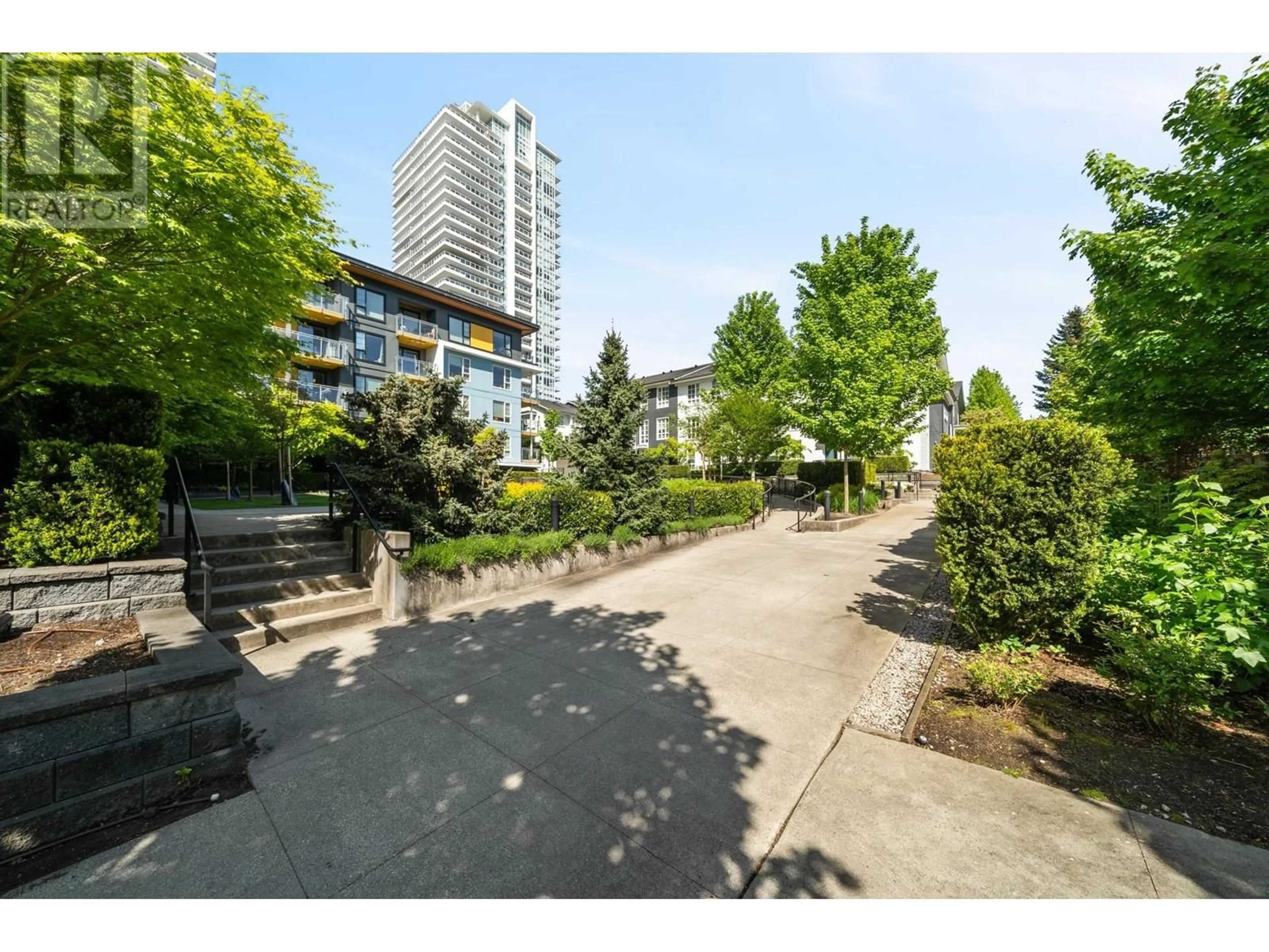 Patio, street for 214 - 516 FOSTER AVENUE, Coquitlam British Columbia V3J0H8