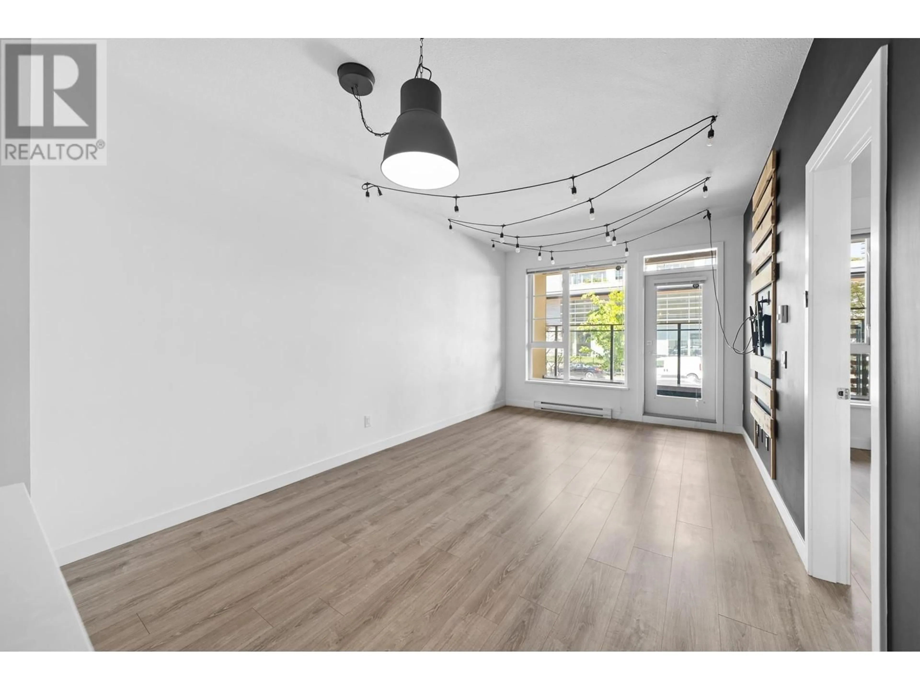 A pic of a room for 214 - 516 FOSTER AVENUE, Coquitlam British Columbia V3J0H8