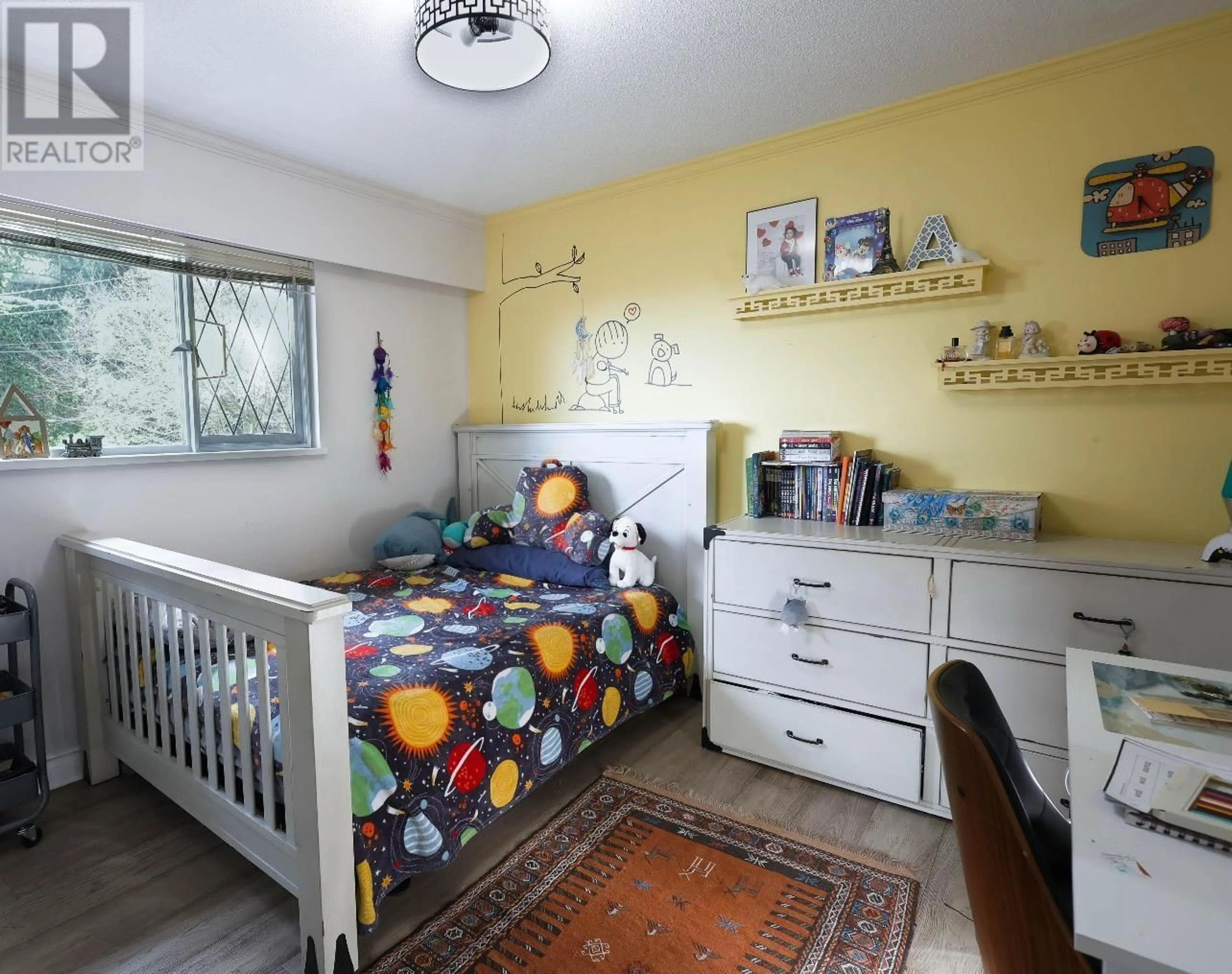 A pic of a room for 578 ST. ANDREWS PLACE, West Vancouver British Columbia V7S1V8